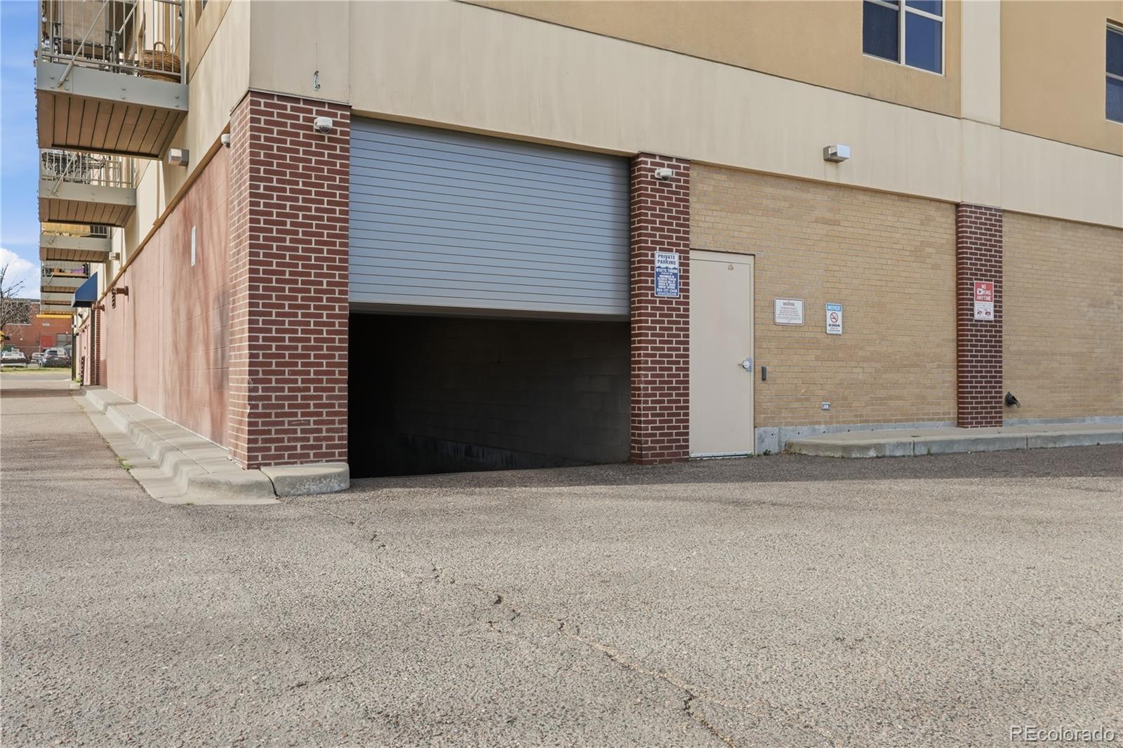MLS Image #25 for 2900 n downing street,denver, Colorado