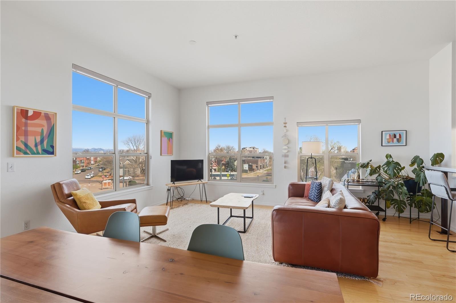 MLS Image #4 for 2900 n downing street,denver, Colorado