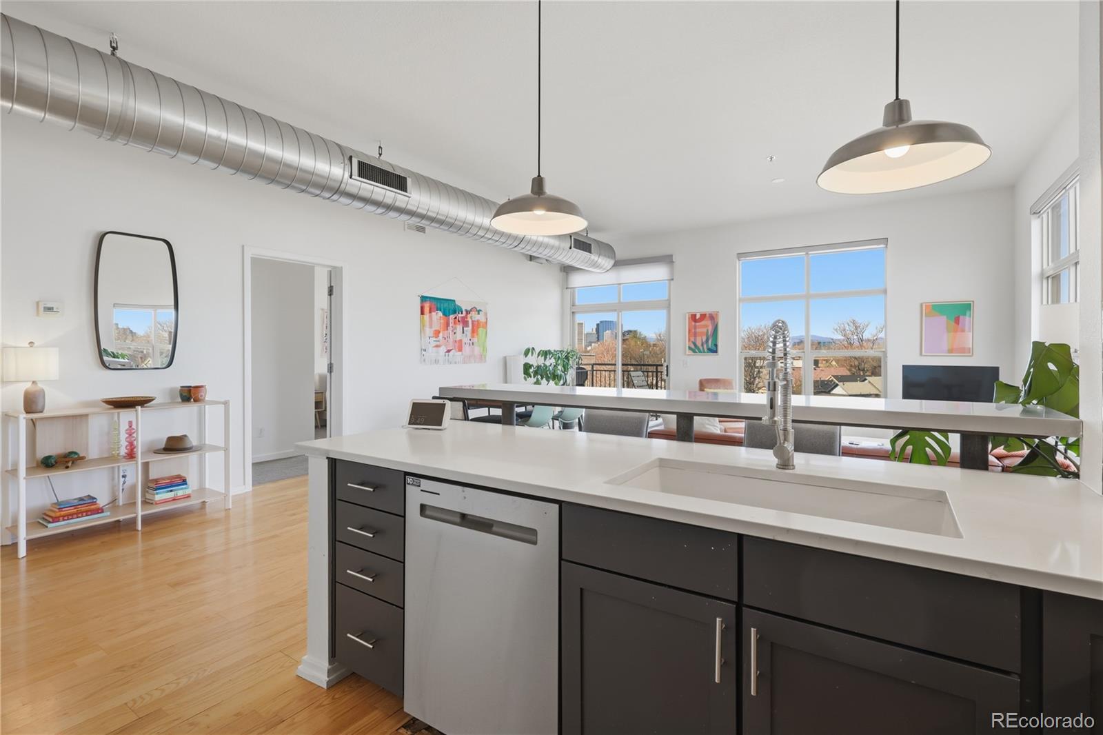 MLS Image #9 for 2900 n downing street,denver, Colorado