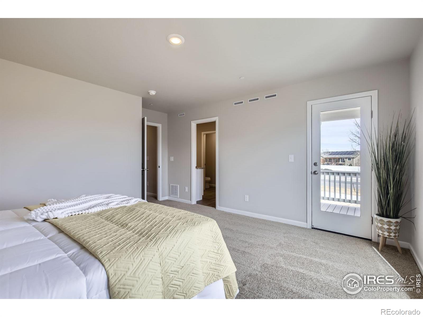 MLS Image #12 for 201  robin road,johnstown, Colorado