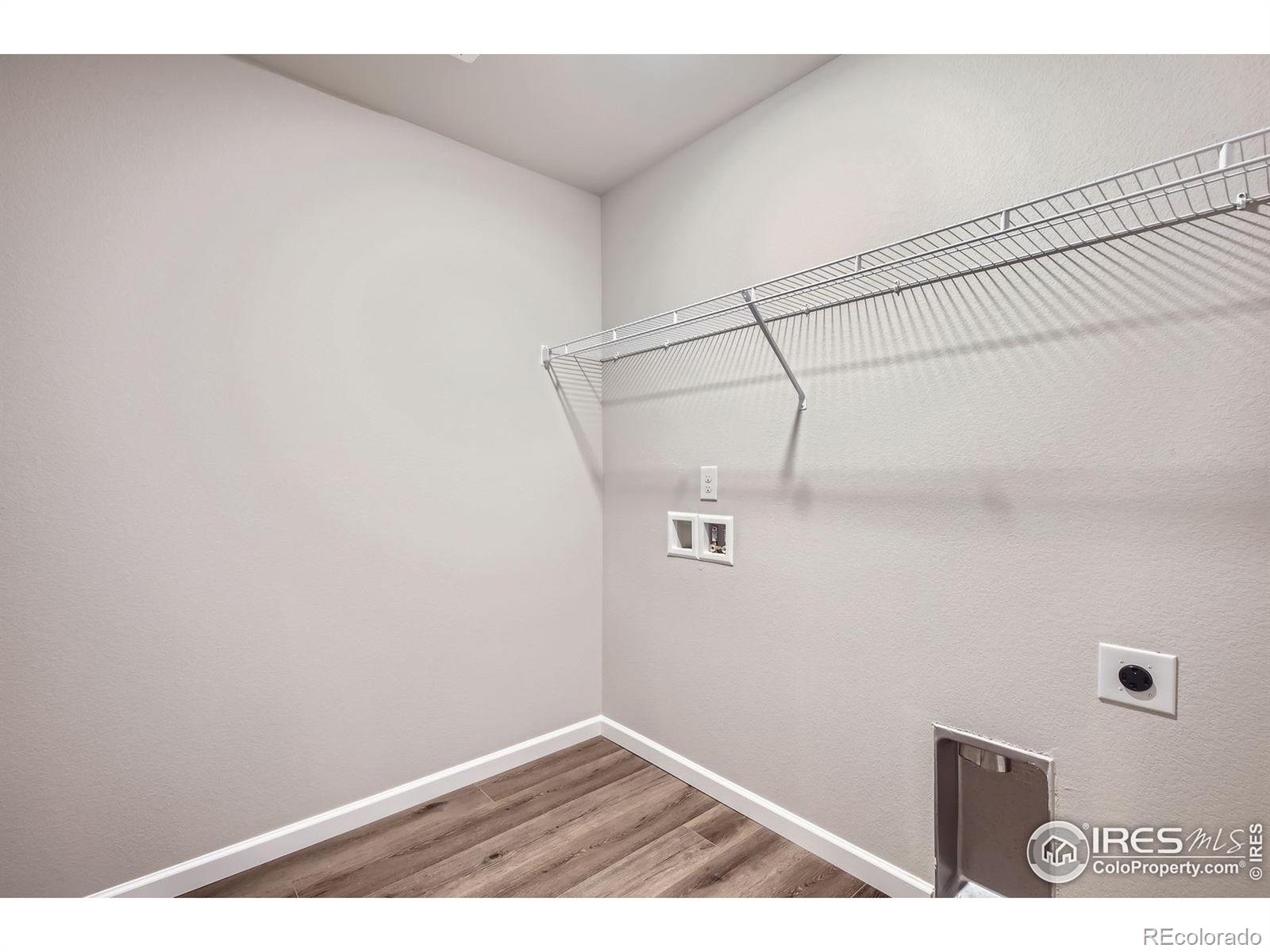 MLS Image #20 for 201  robin road,johnstown, Colorado