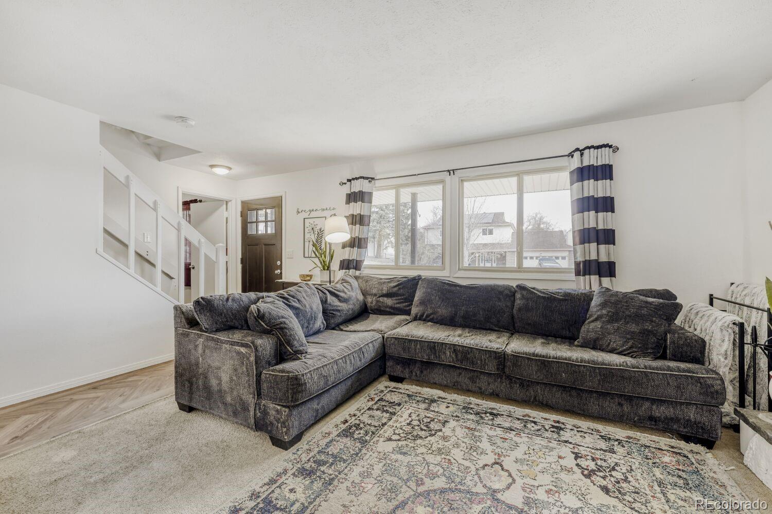 MLS Image #3 for 8947  wagner lane,westminster, Colorado