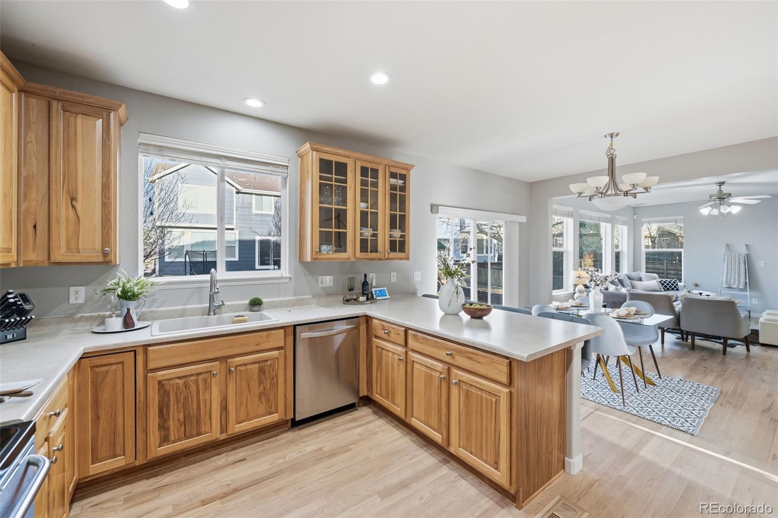 MLS Image #10 for 10186  ventura street,commerce city, Colorado