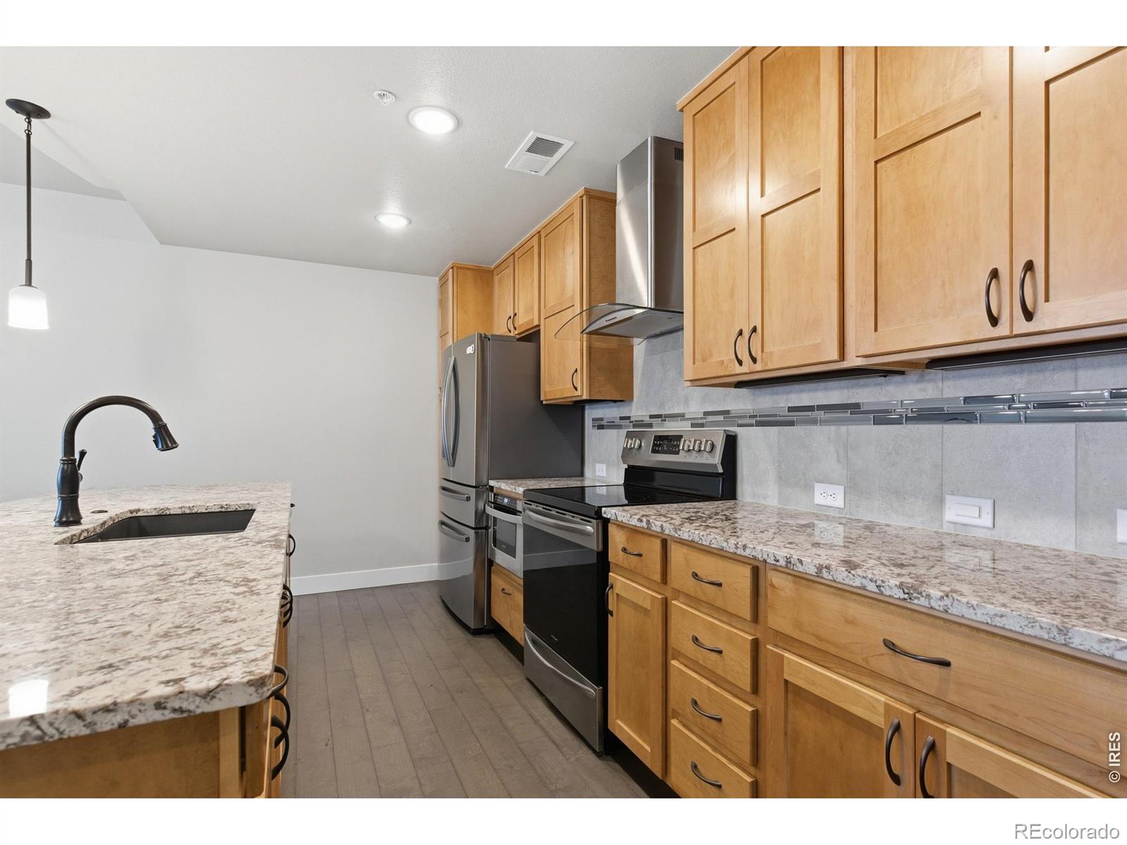 MLS Image #12 for 4780  hahns peak drive,loveland, Colorado