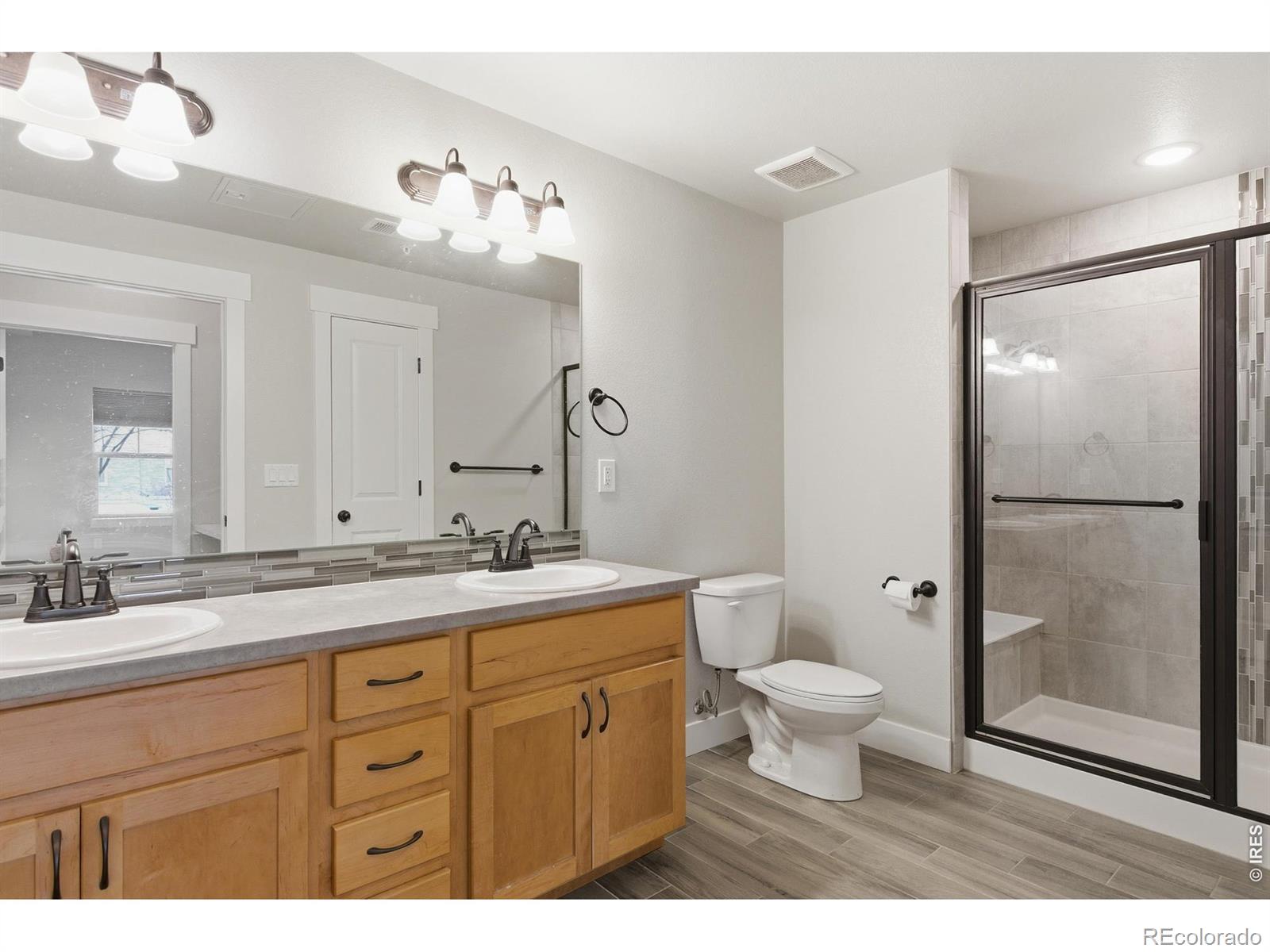 MLS Image #18 for 4780  hahns peak drive,loveland, Colorado