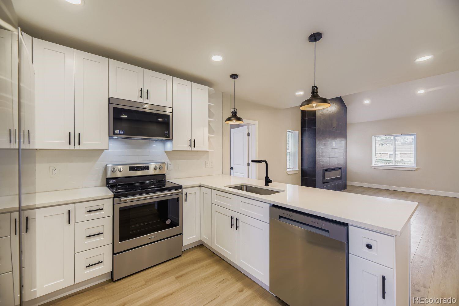 MLS Image #3 for 2600  colorado boulevard,denver, Colorado