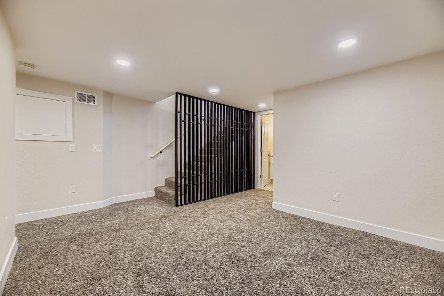 MLS Image #9 for 2600  colorado boulevard,denver, Colorado