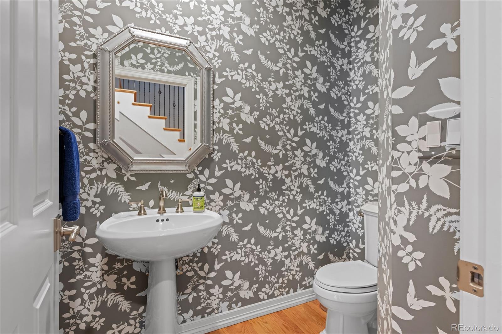 MLS Image #28 for 1085 s vine street,denver, Colorado