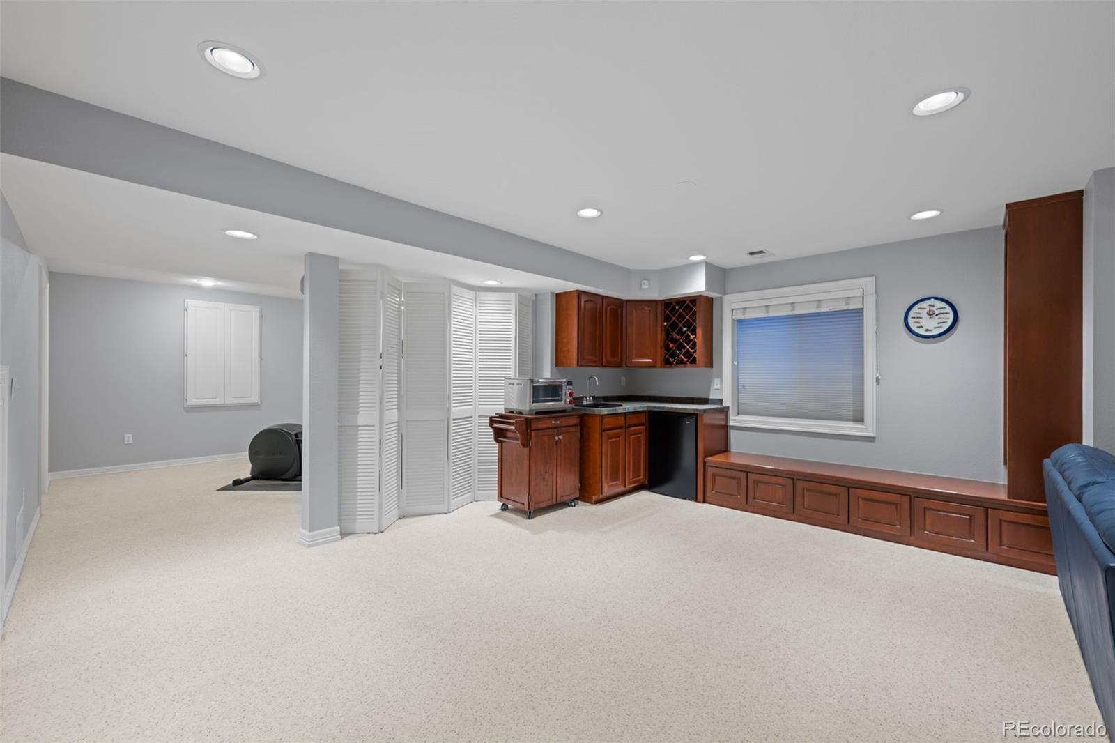 MLS Image #44 for 1085 s vine street,denver, Colorado
