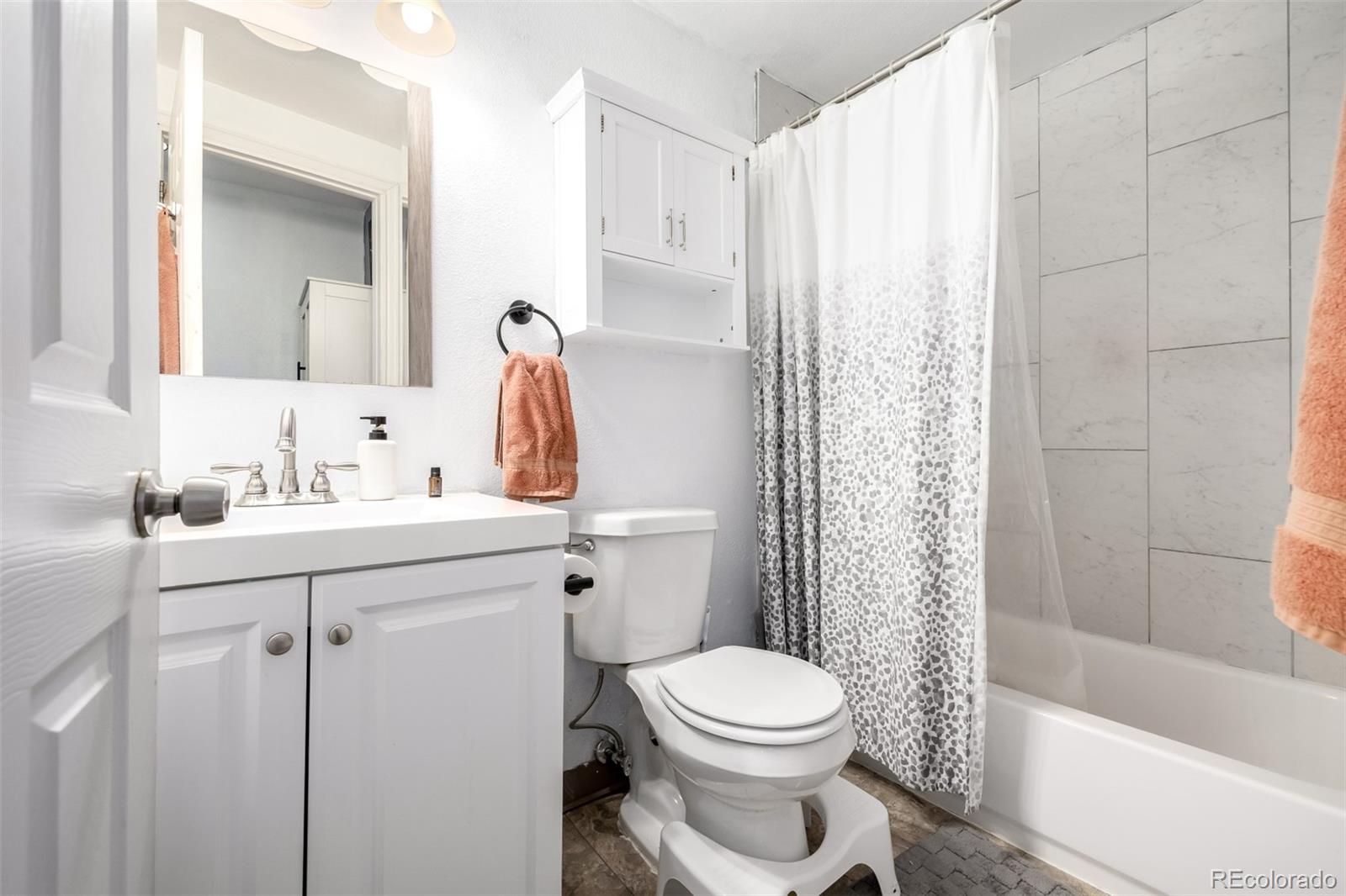 MLS Image #18 for 1505 s ouray circle,aurora, Colorado