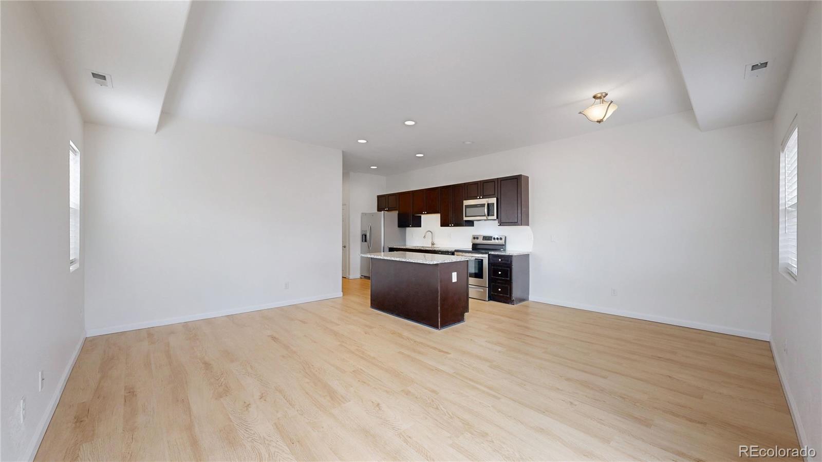 MLS Image #3 for 2621  sable boulevard,aurora, Colorado