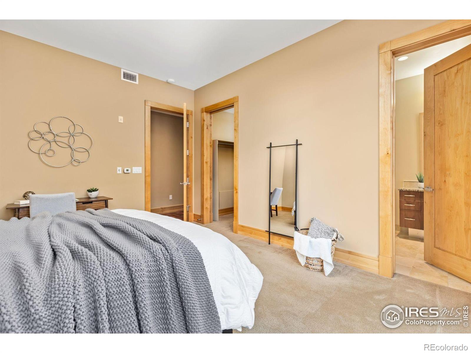 MLS Image #20 for 1077  canyon boulevard 305,boulder, Colorado