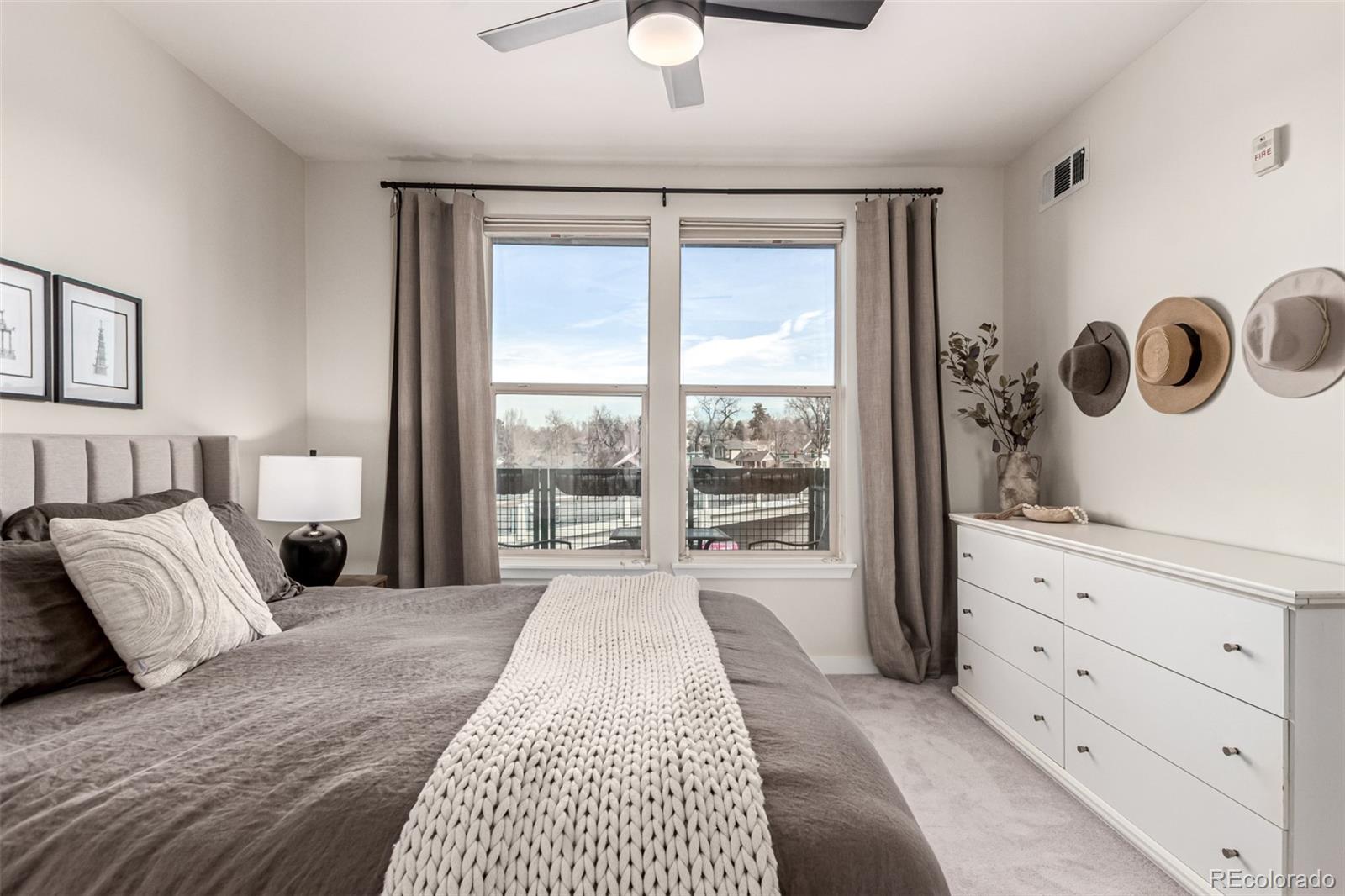MLS Image #14 for 1313 s clarkson street 303,denver, Colorado