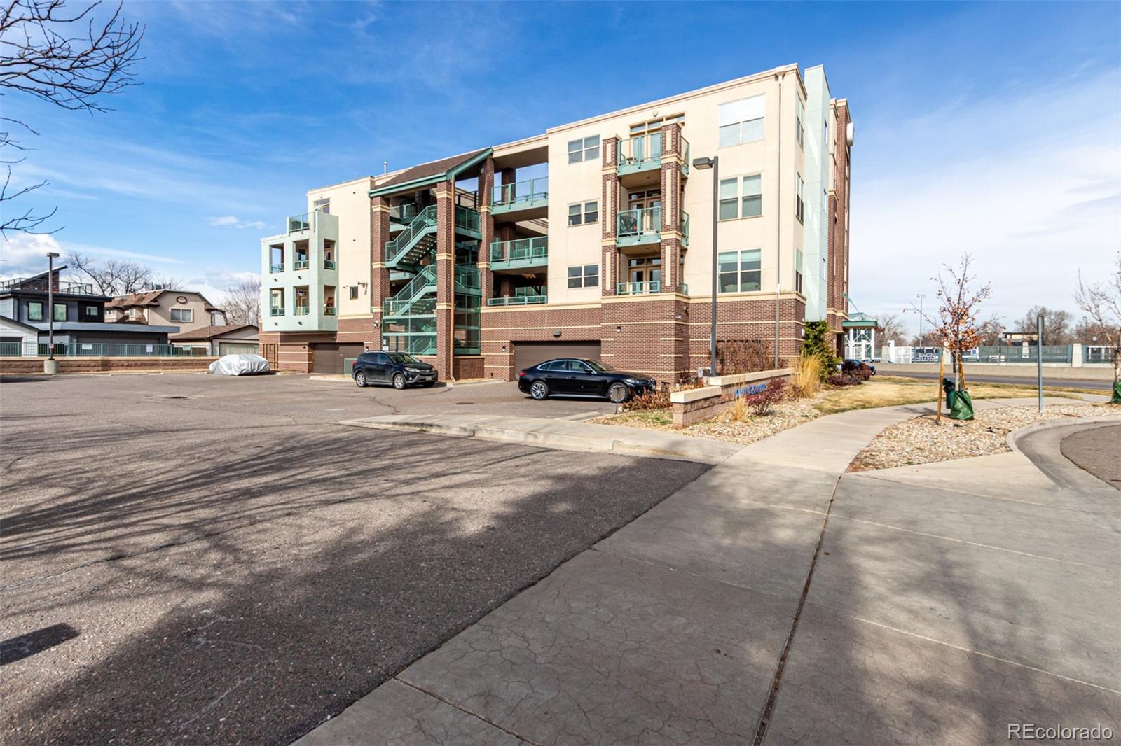 MLS Image #26 for 1313 s clarkson street 303,denver, Colorado