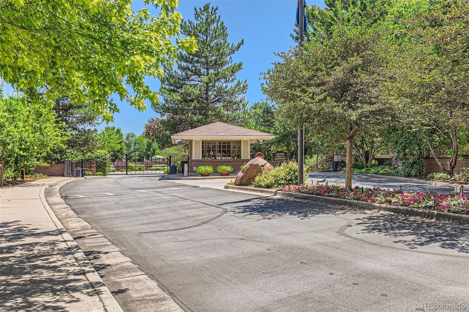 MLS Image #34 for 2800 s university boulevard 58,denver, Colorado