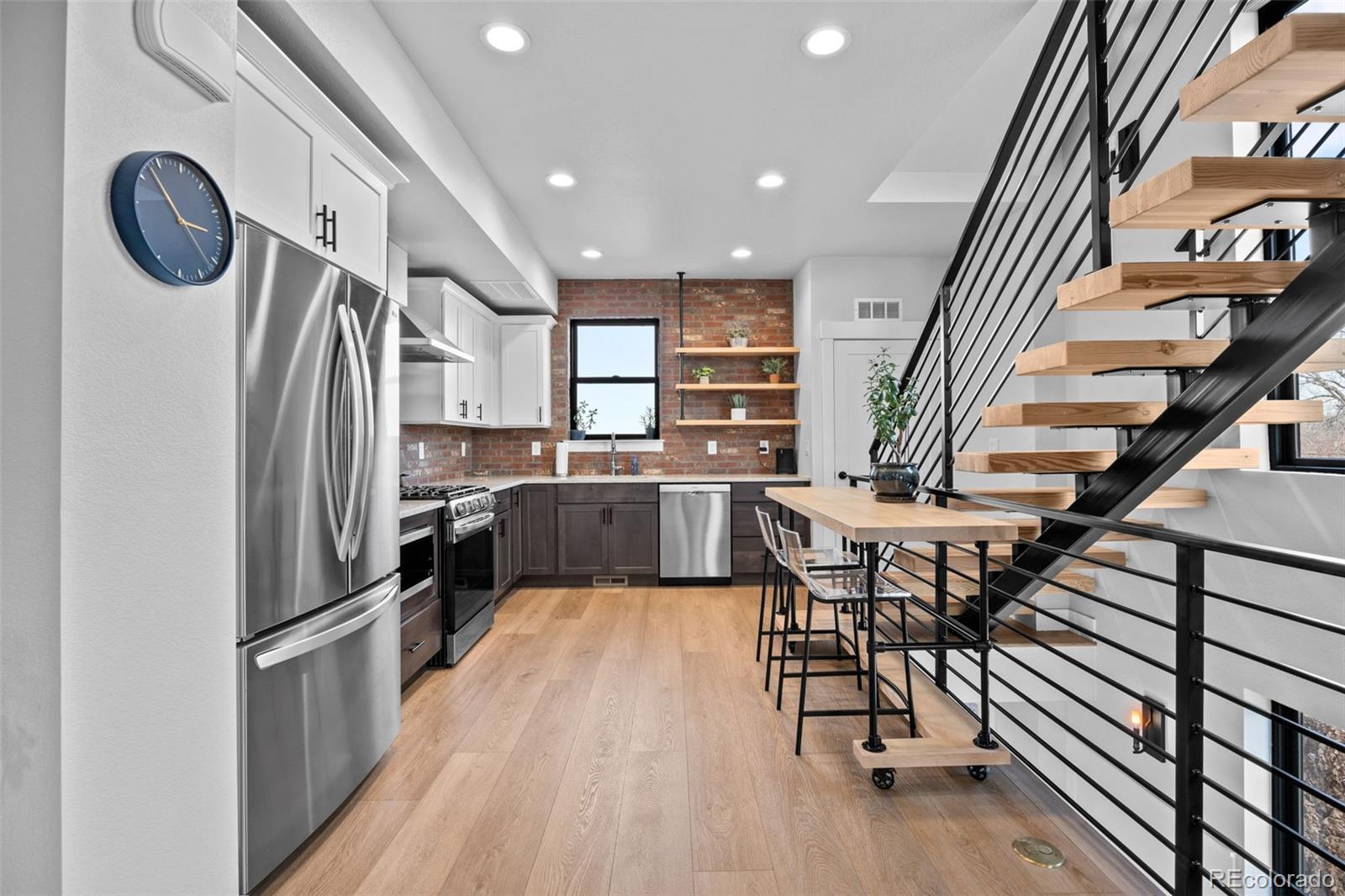 MLS Image #3 for 5423 s prince street,littleton, Colorado