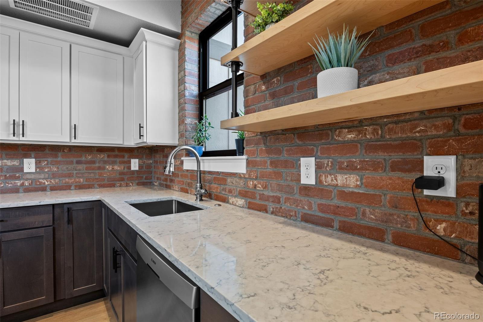 MLS Image #8 for 5423 s prince street,littleton, Colorado