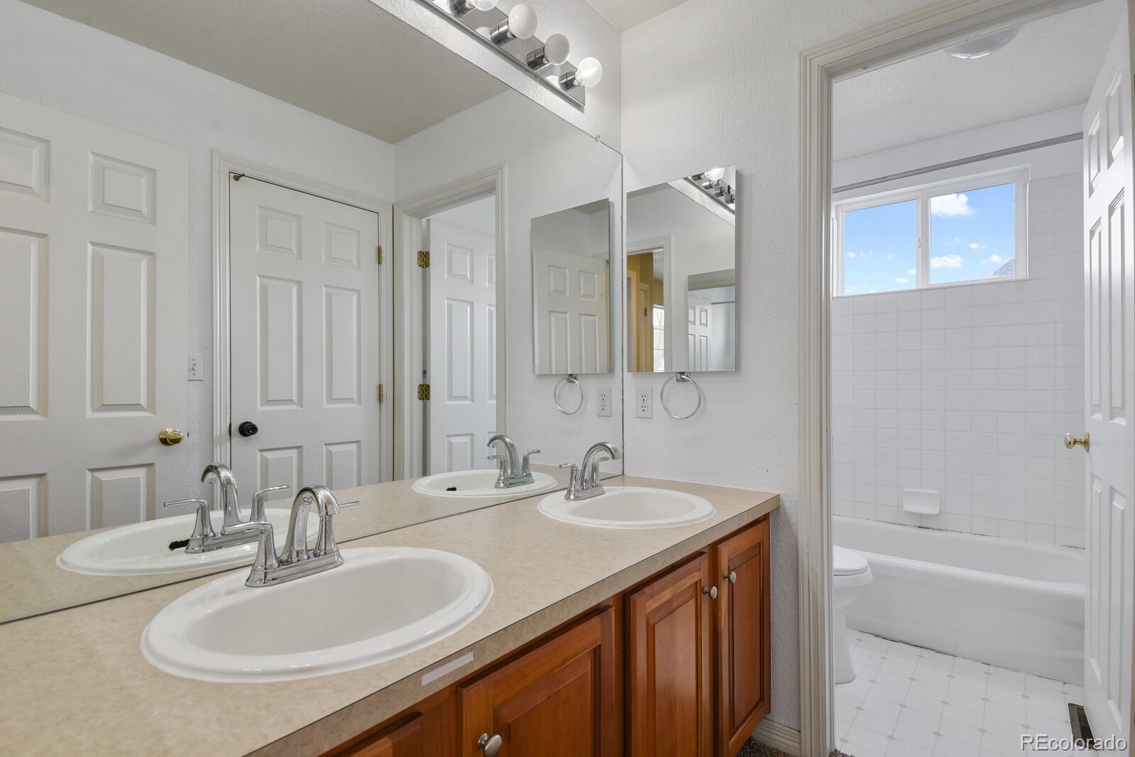 MLS Image #29 for 18119 e caley circle,aurora, Colorado