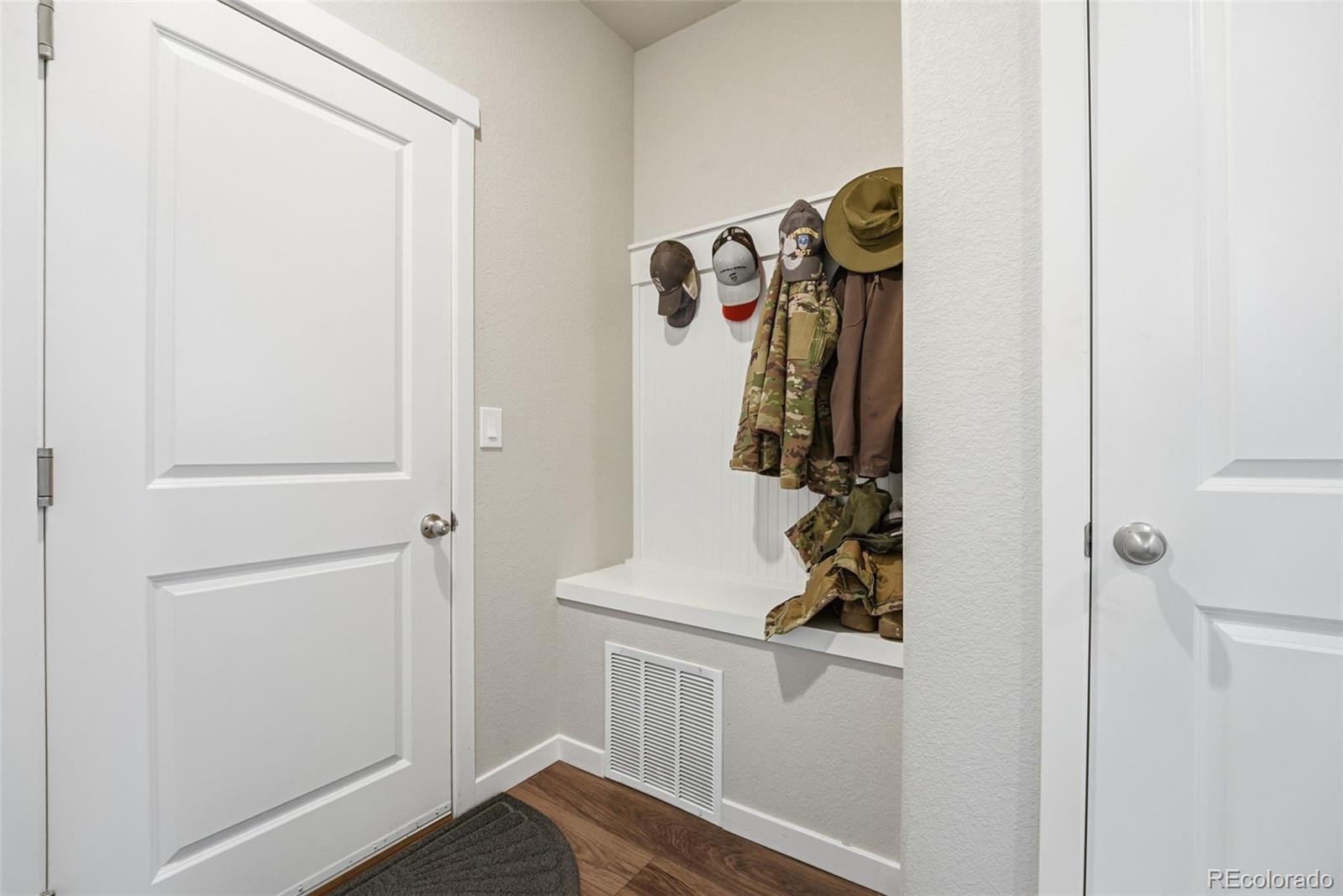 MLS Image #2 for 5150  roundhouse drive,colorado springs, Colorado