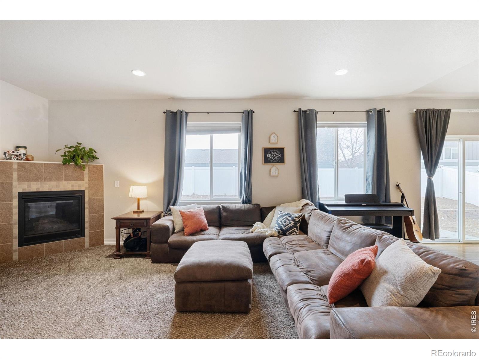 MLS Image #10 for 6861  mount toll court,wellington, Colorado