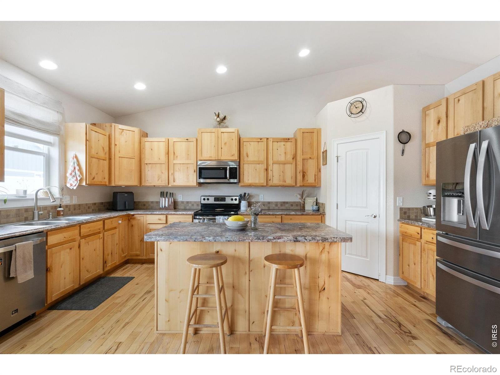MLS Image #5 for 6861  mount toll court,wellington, Colorado