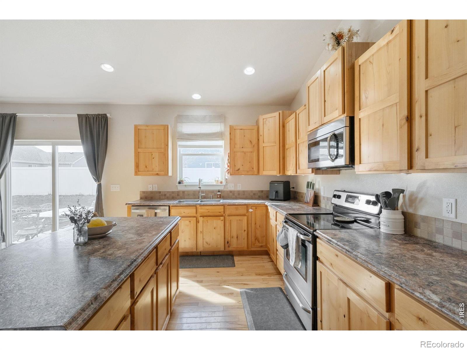 MLS Image #7 for 6861  mount toll court,wellington, Colorado