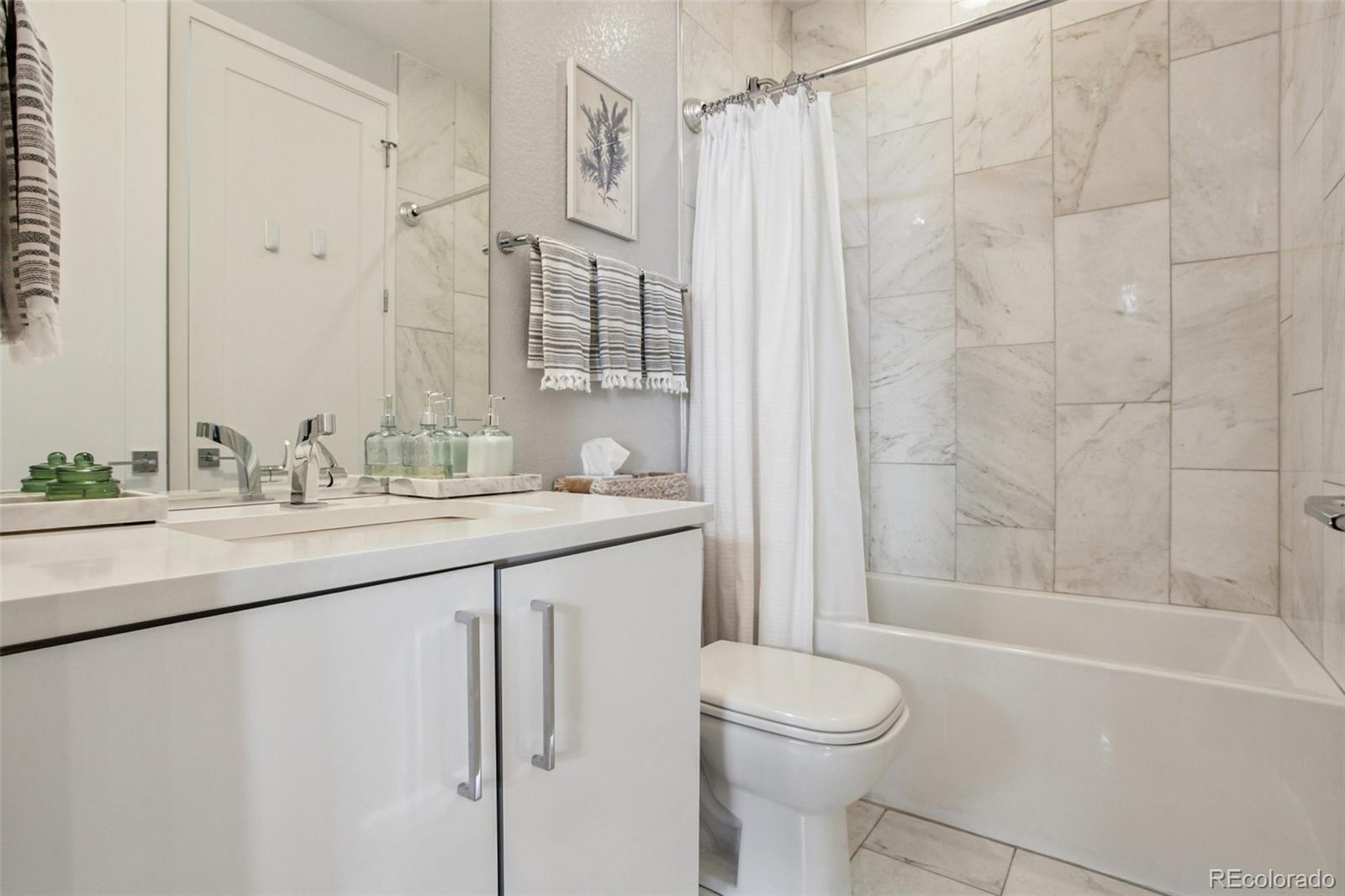 MLS Image #10 for 3030  wilson court 6,denver, Colorado