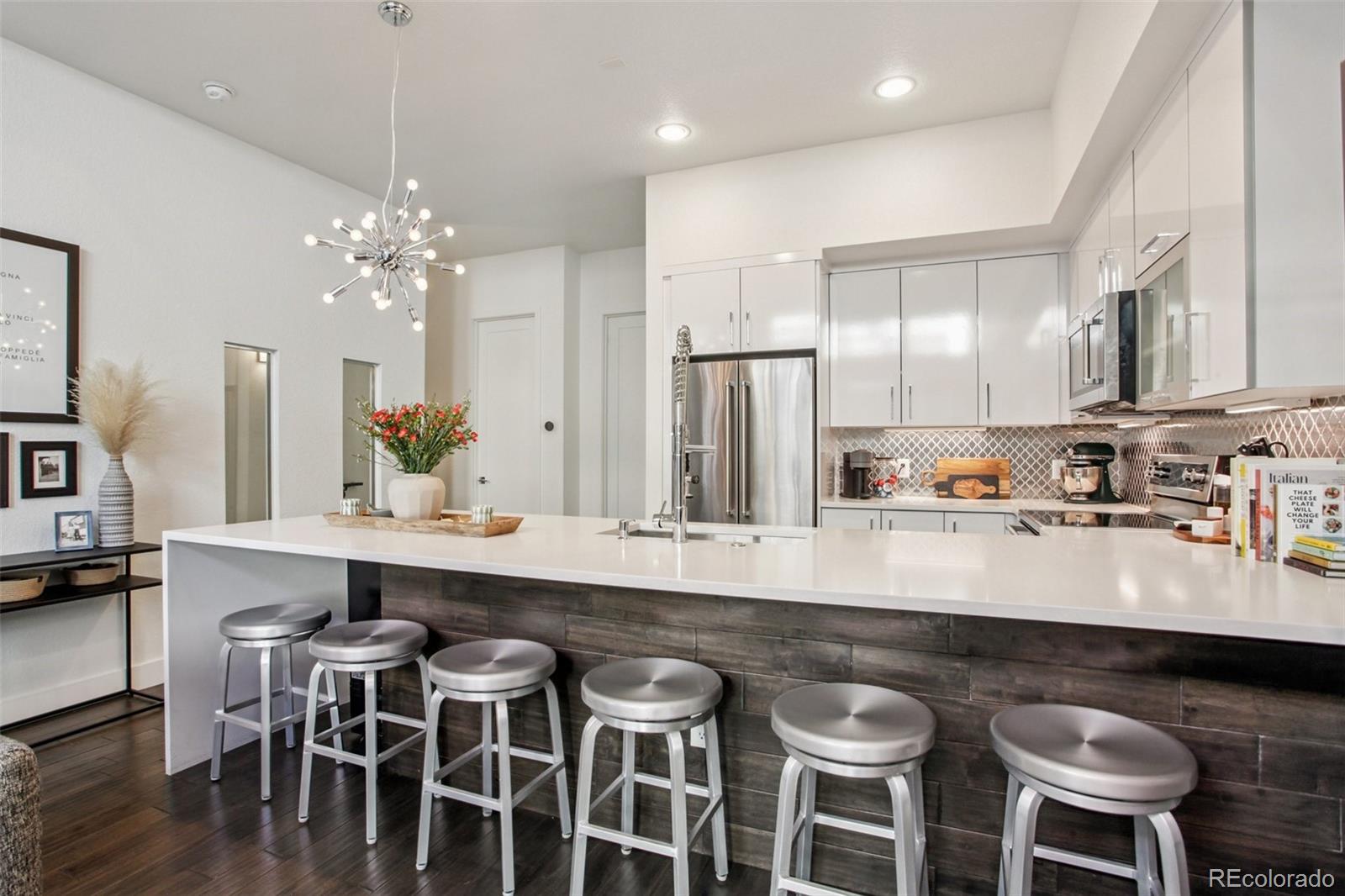 MLS Image #3 for 3030  wilson court 6,denver, Colorado
