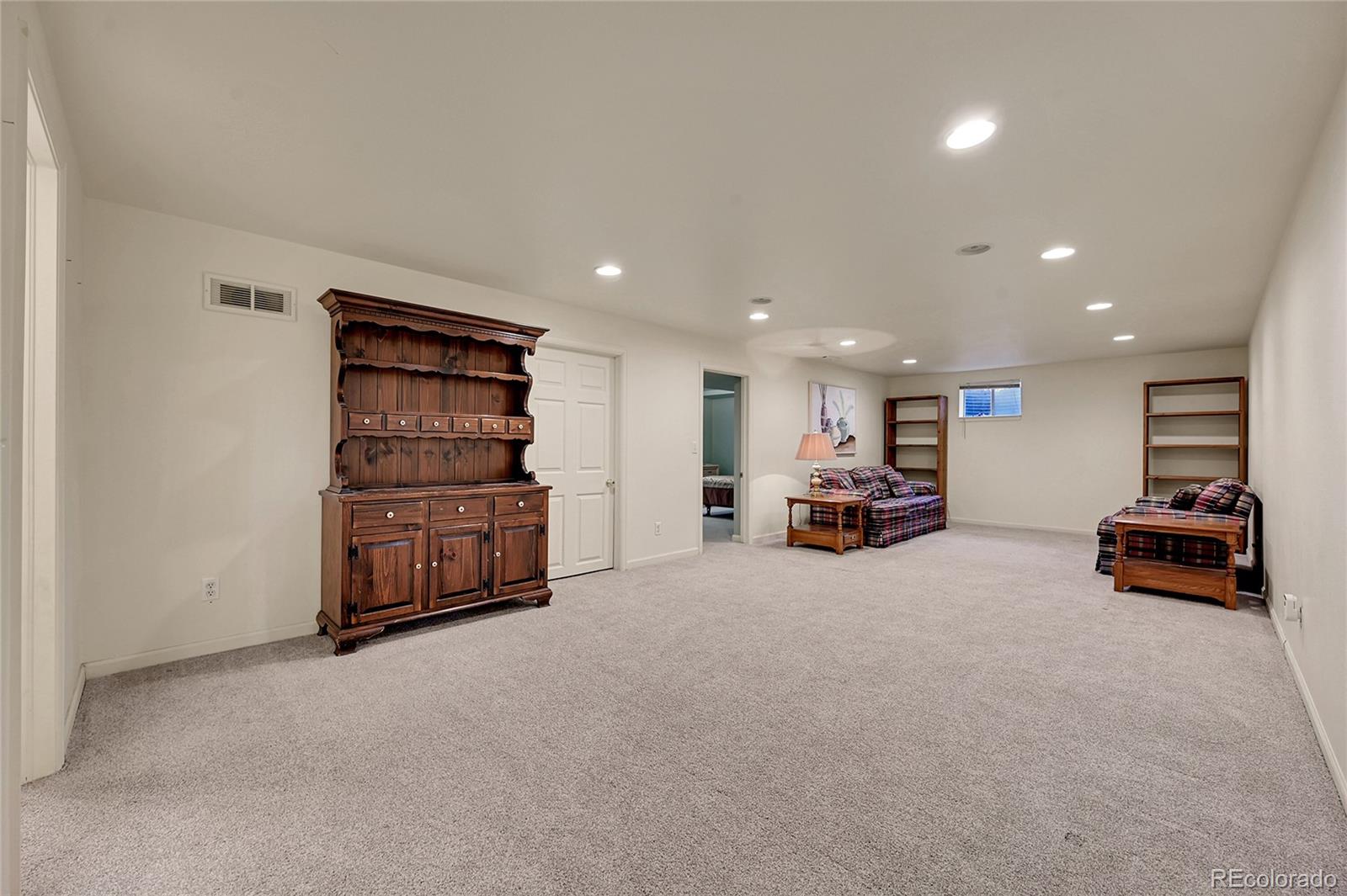 MLS Image #28 for 7252 s costilla street,littleton, Colorado