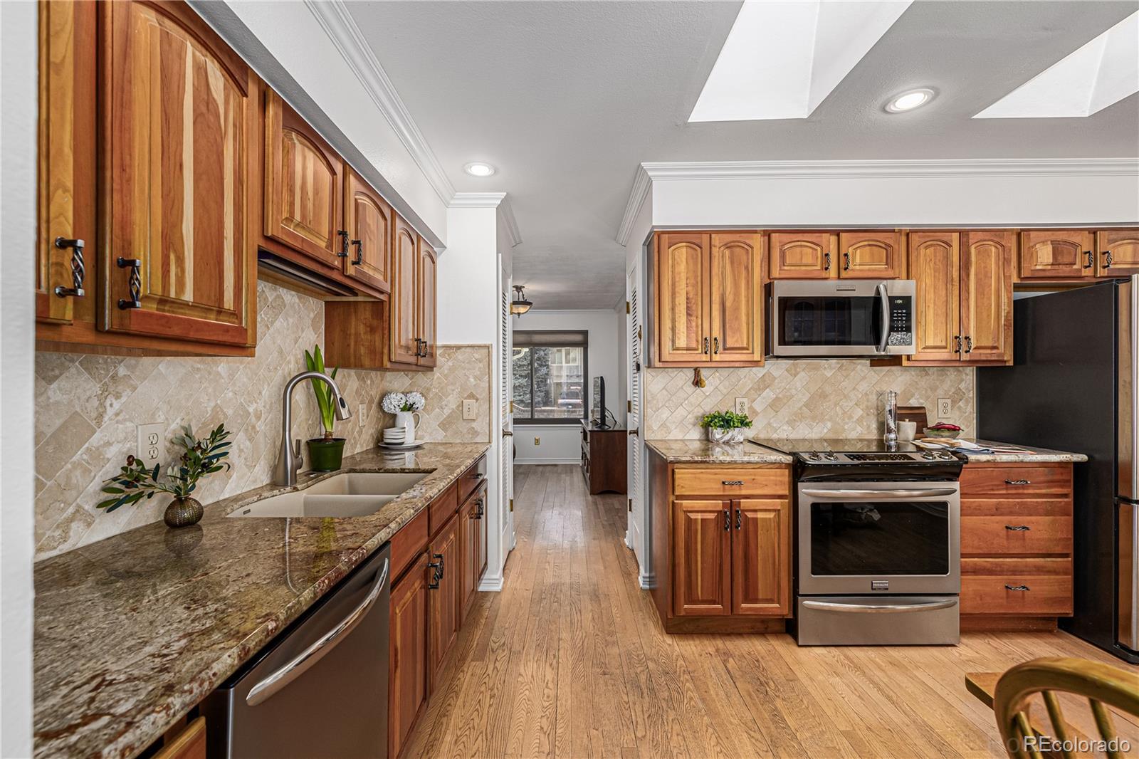 MLS Image #4 for 7252 s costilla street,littleton, Colorado