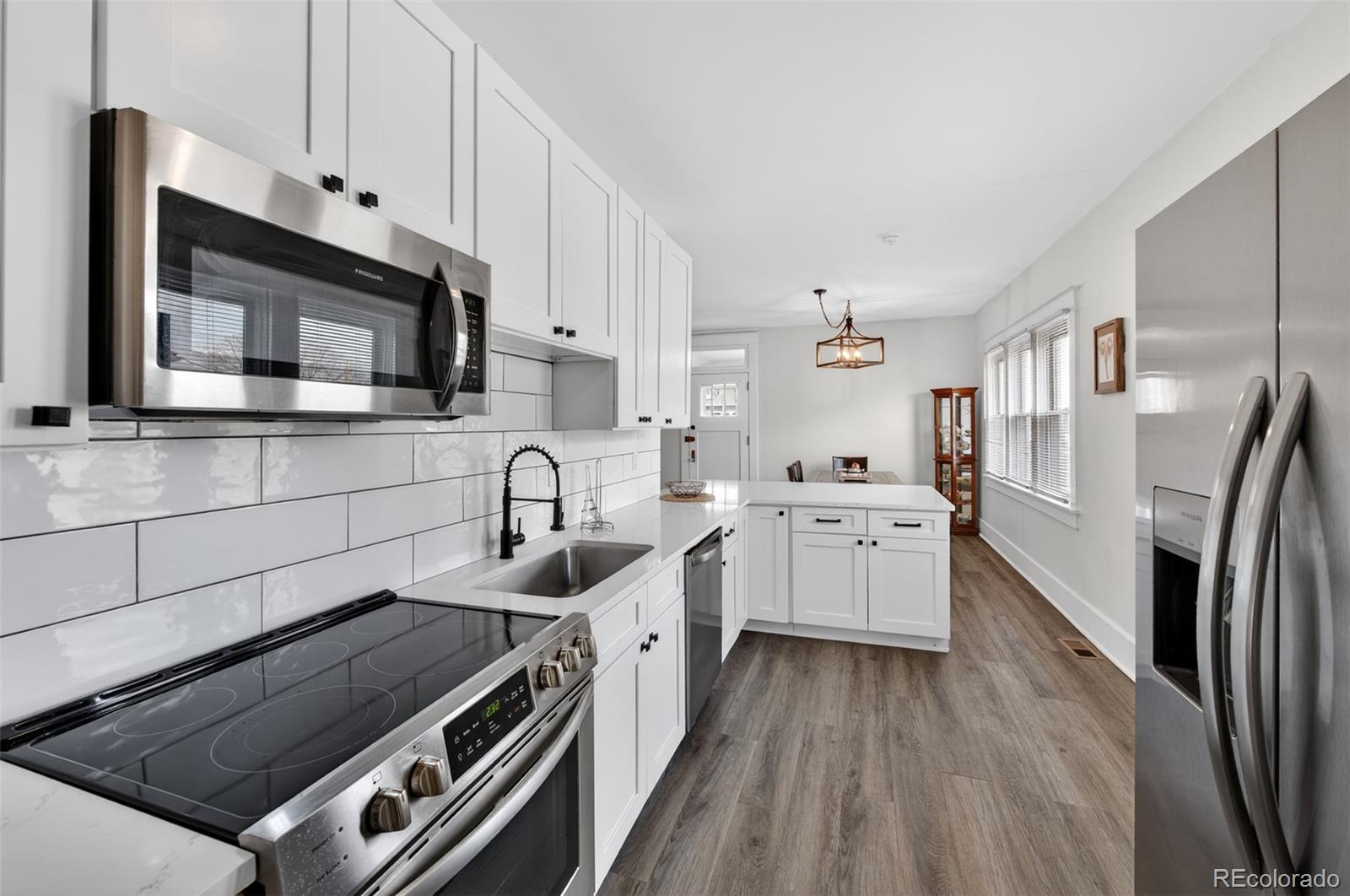 MLS Image #11 for 3042 w 38th avenue,denver, Colorado