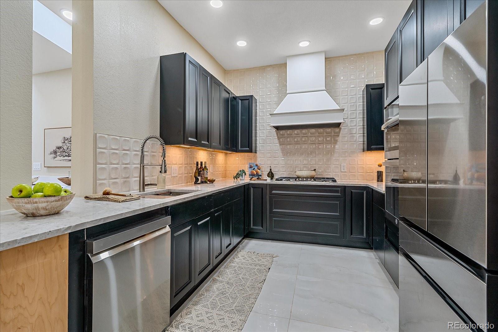 MLS Image #14 for 4277  green court,denver, Colorado