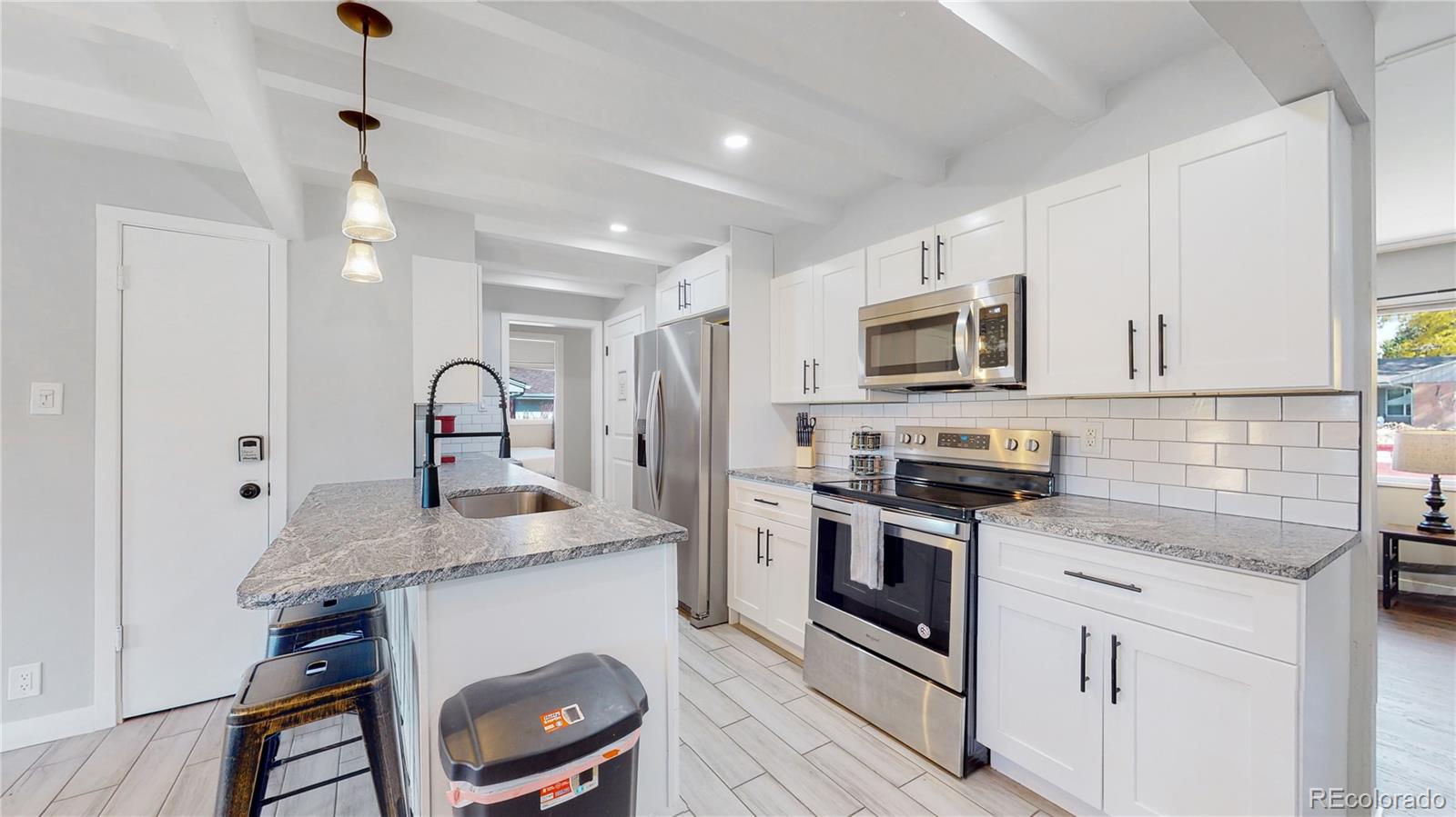 MLS Image #14 for 3067 s holly place,denver, Colorado