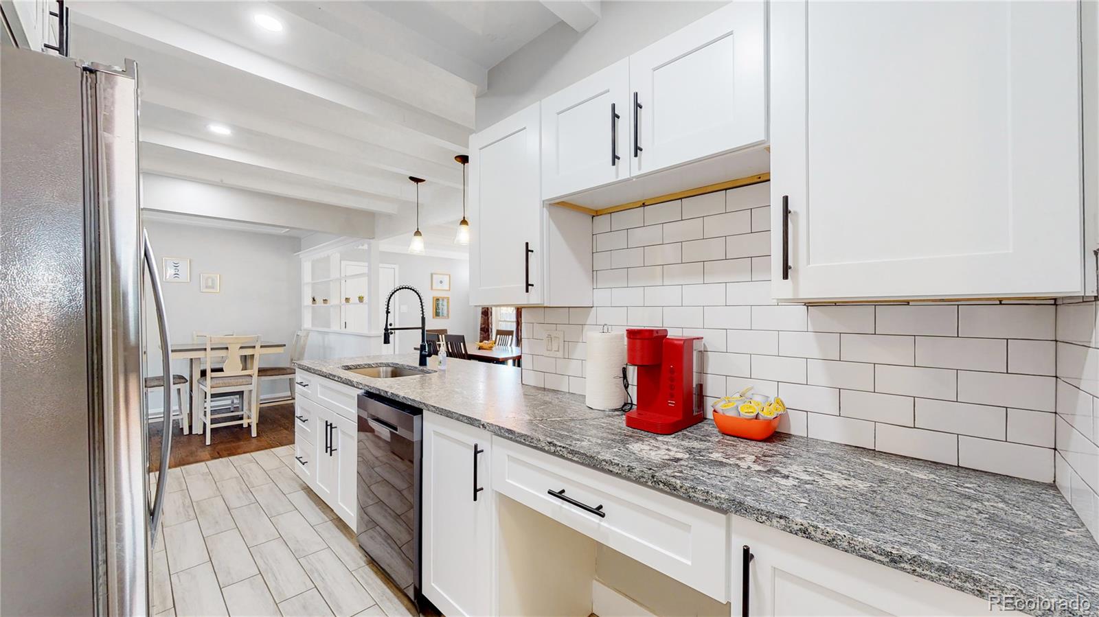 MLS Image #16 for 3067 s holly place,denver, Colorado