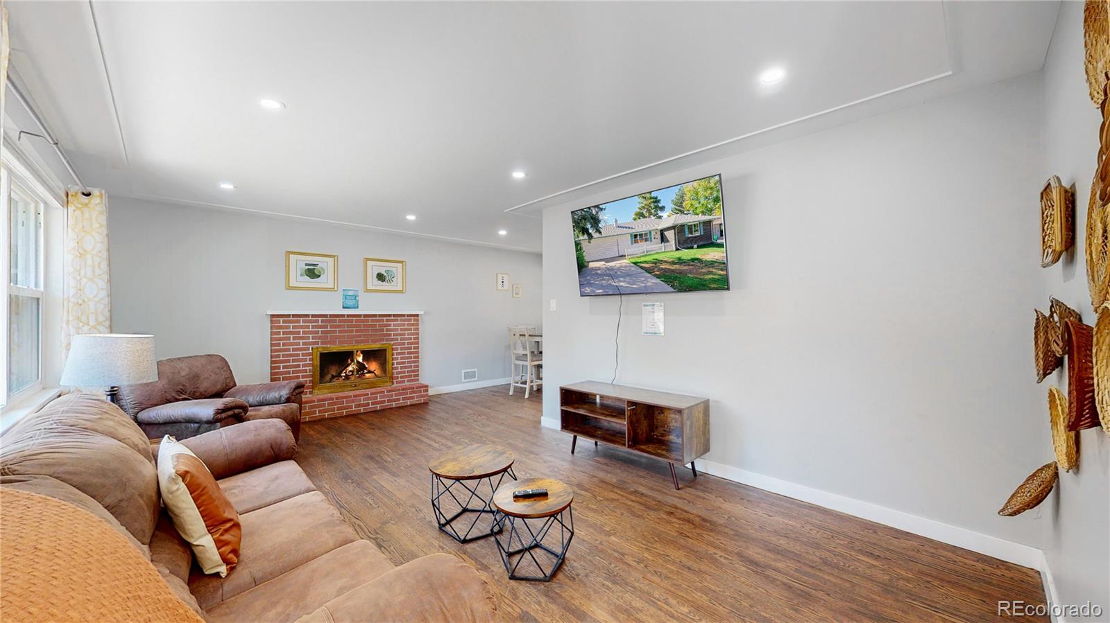 MLS Image #2 for 3067 s holly place,denver, Colorado