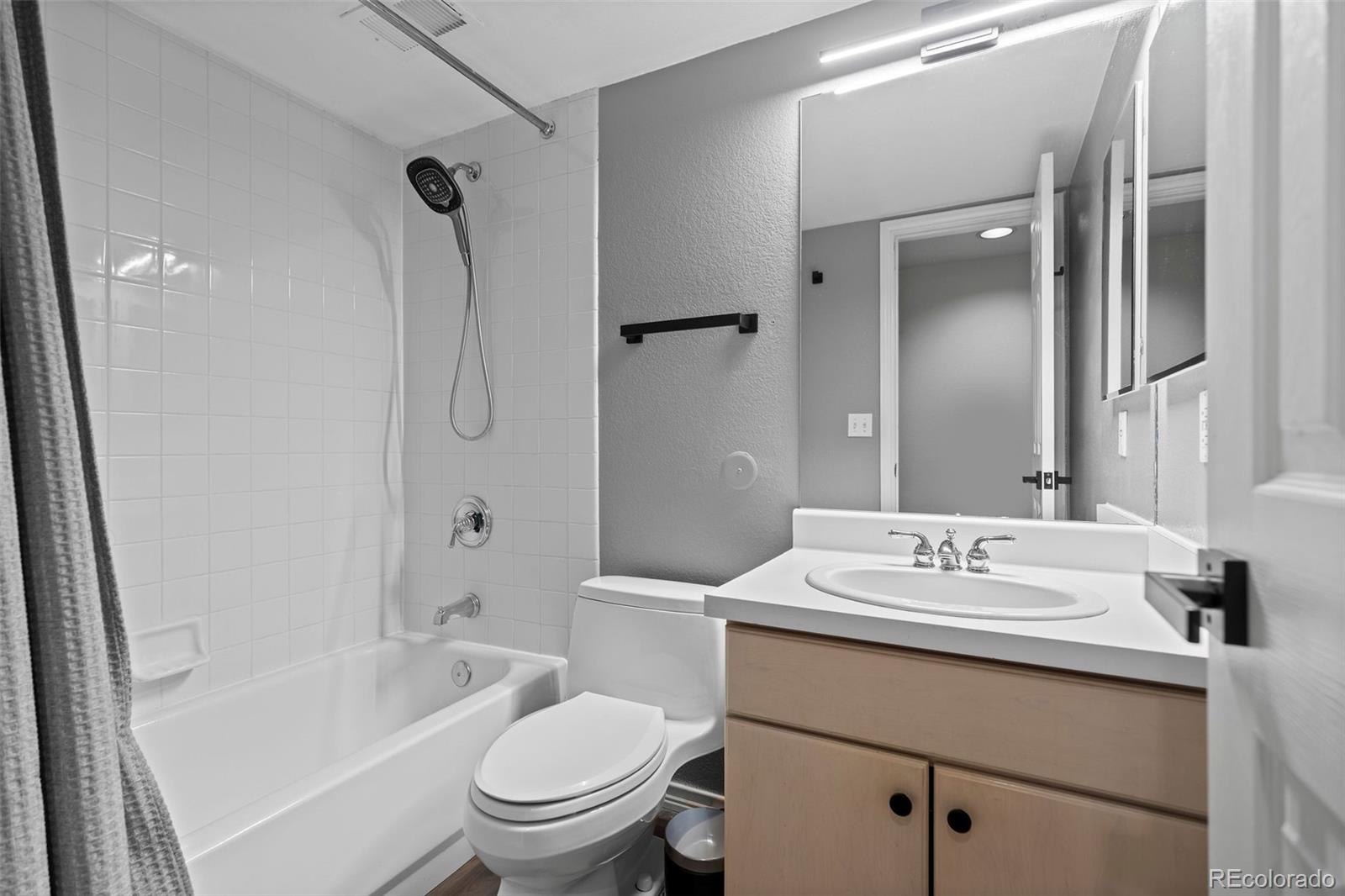 MLS Image #30 for 12 s monroe street ,denver, Colorado
