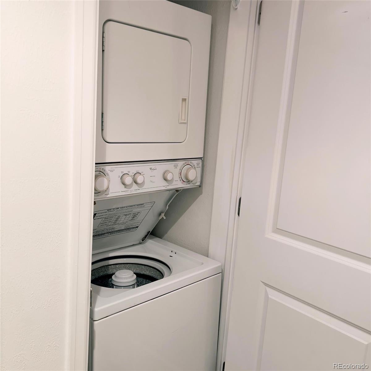 MLS Image #15 for 1327  steele street,denver, Colorado