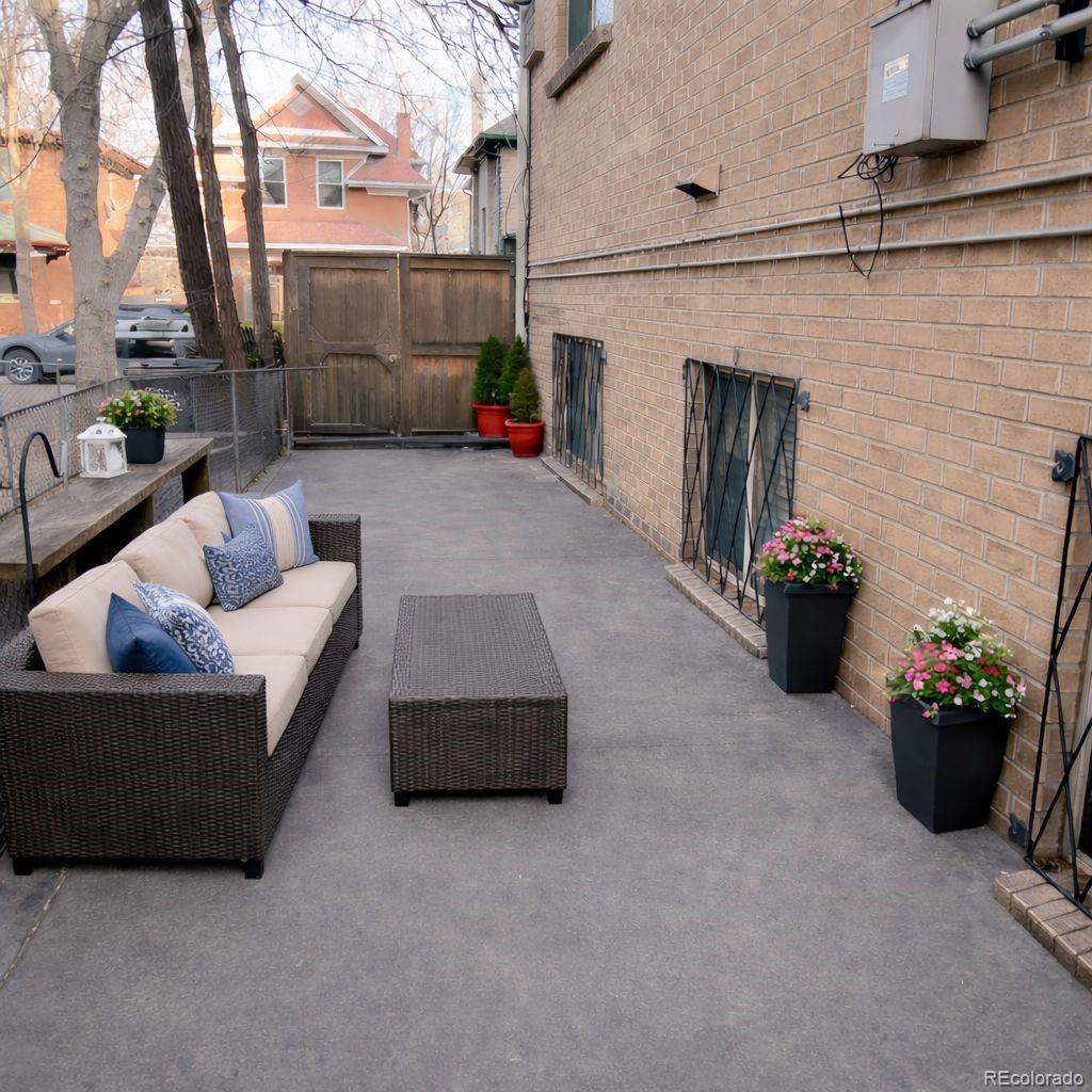MLS Image #16 for 1327  steele street,denver, Colorado
