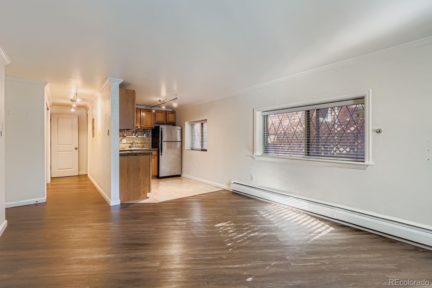 MLS Image #4 for 1327  steele street,denver, Colorado