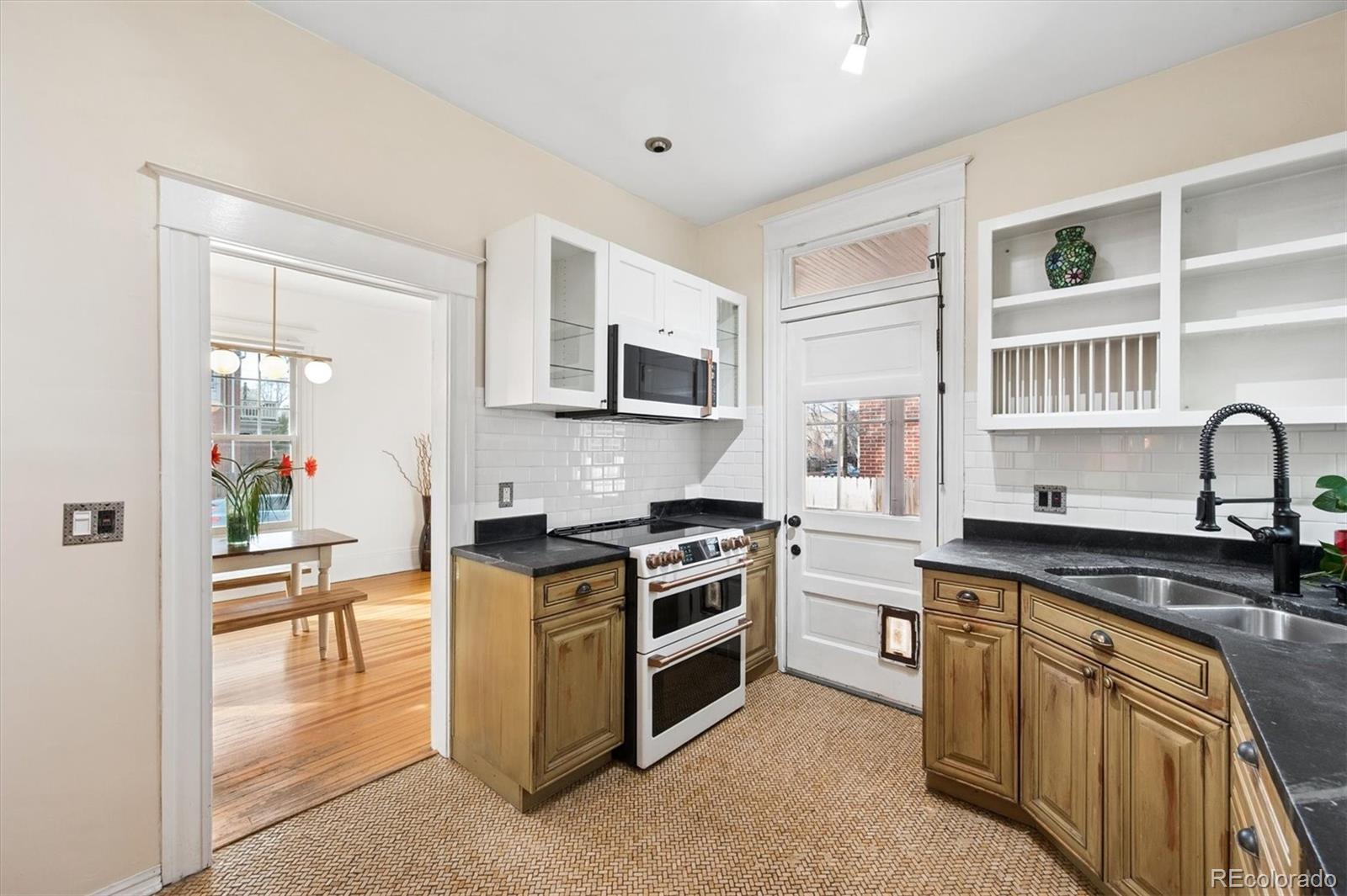 MLS Image #17 for 801 e 10th avenue,denver, Colorado