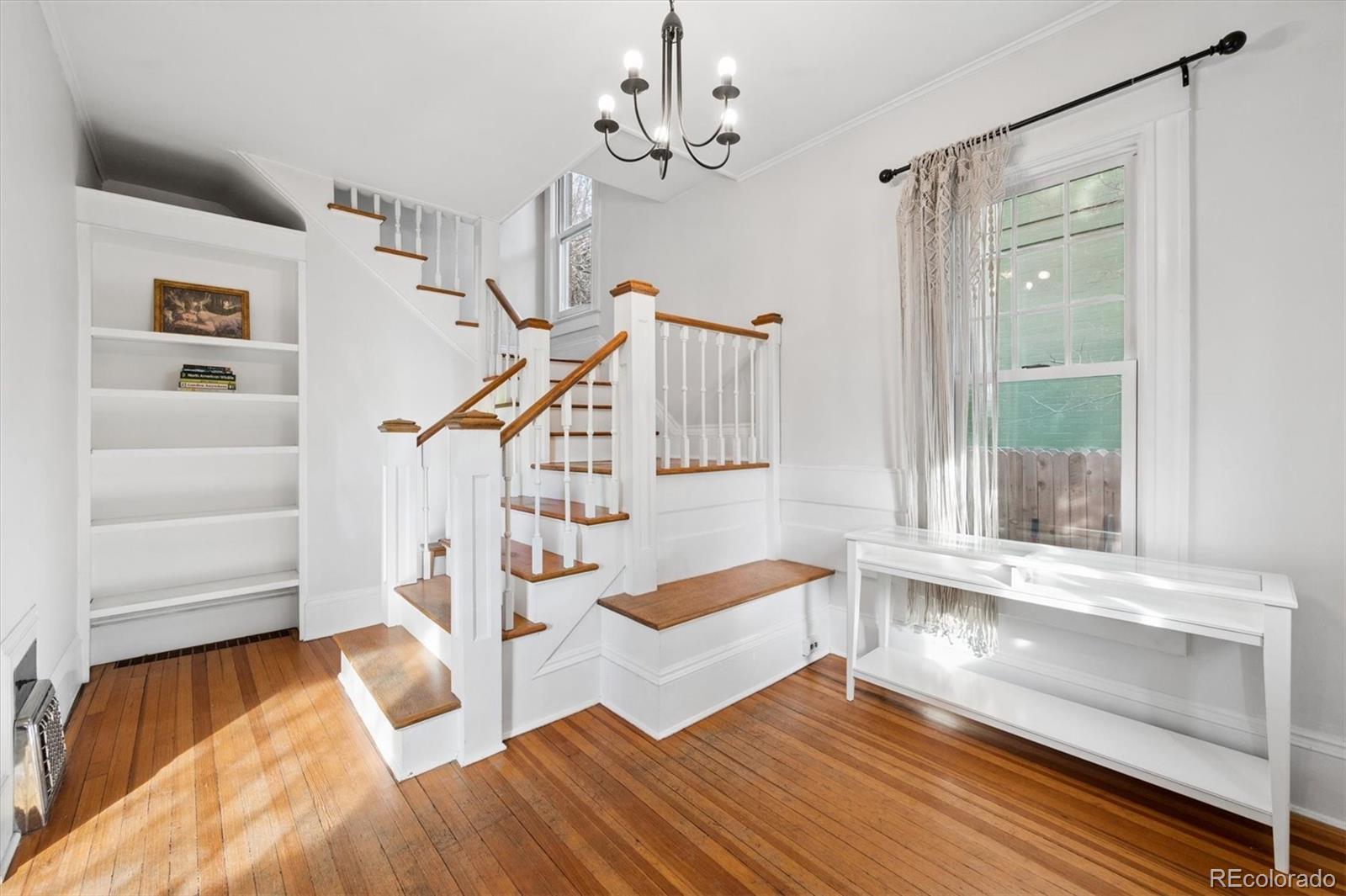 MLS Image #4 for 801 e 10th avenue,denver, Colorado