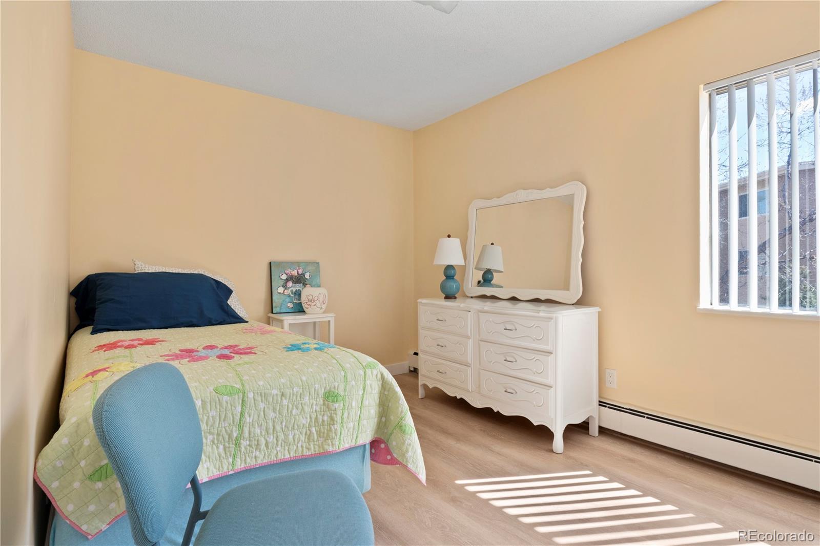 MLS Image #13 for 3022 s wheeling way,aurora, Colorado