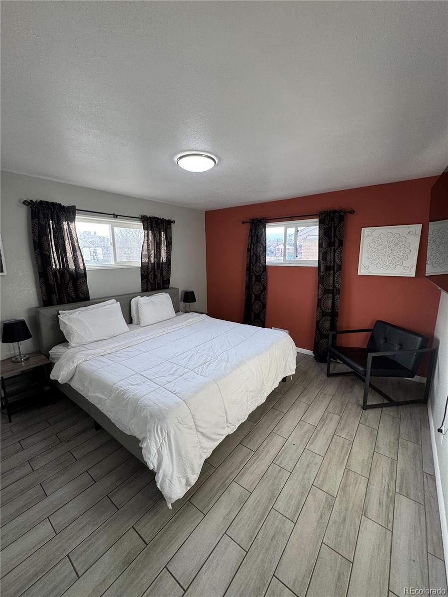 MLS Image #2 for 7020  avrum drive,denver, Colorado