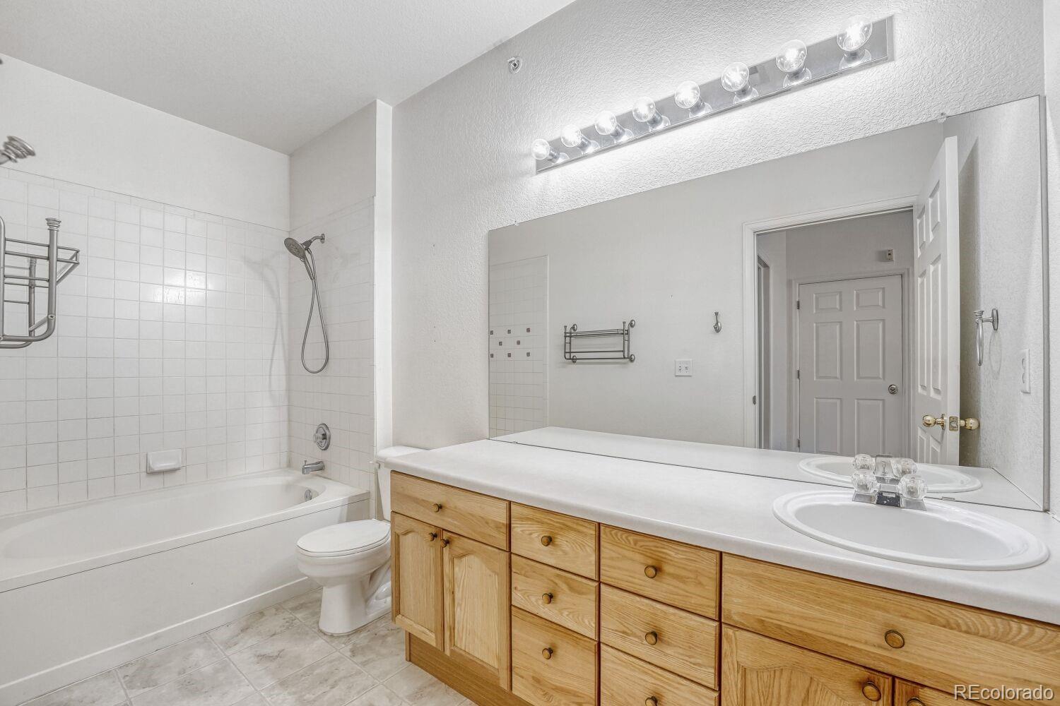 MLS Image #13 for 14241 e 1st drive 304,aurora, Colorado