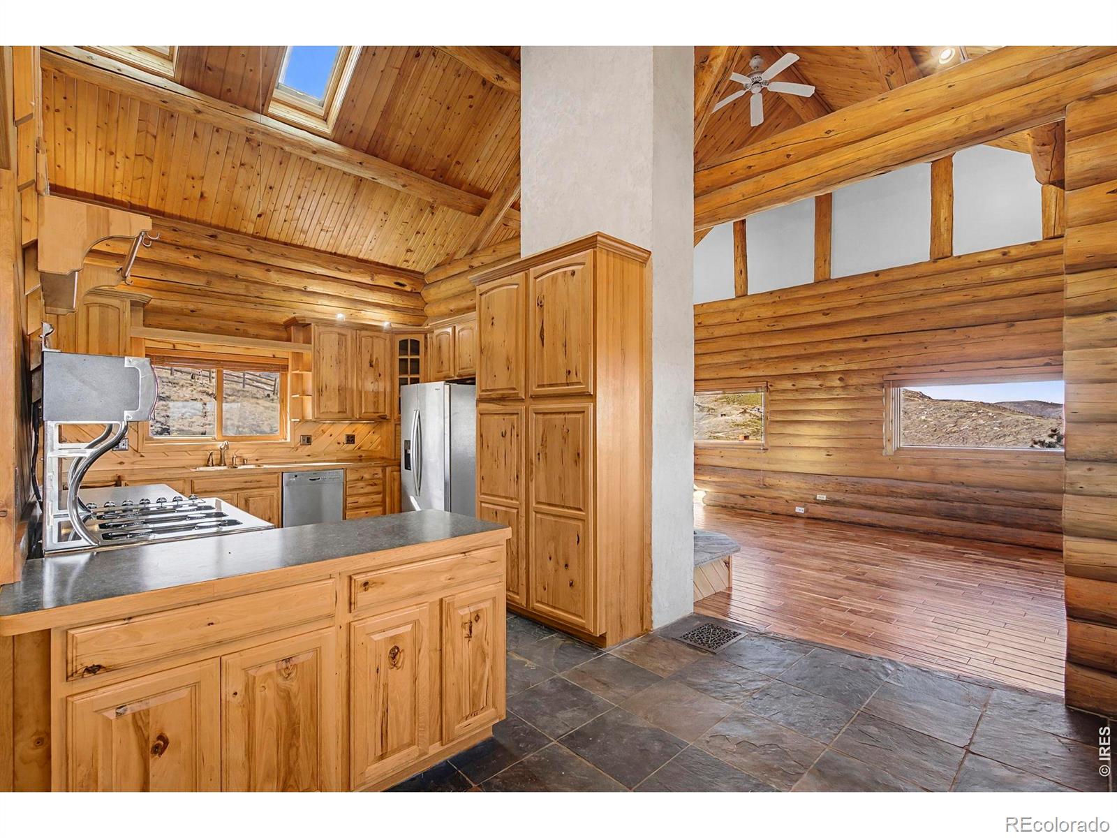 MLS Image #9 for 905  stratton park road,bellvue, Colorado