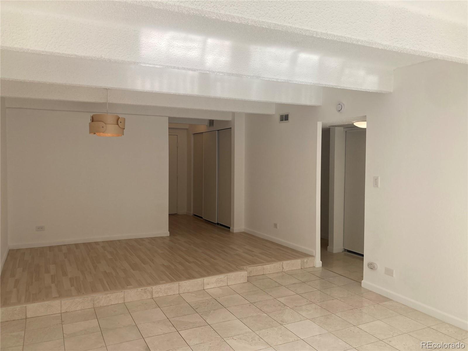 MLS Image #5 for 8060 e girard avenue,denver, Colorado