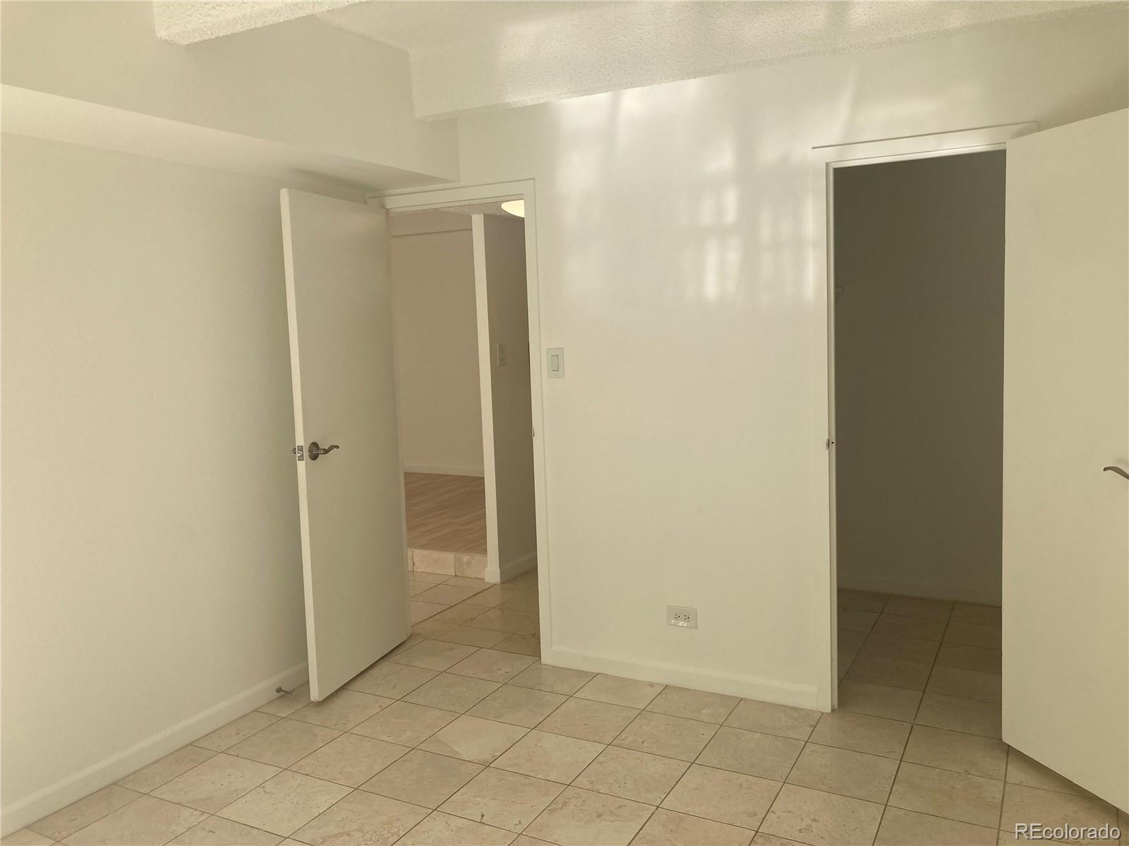 MLS Image #9 for 8060 e girard avenue,denver, Colorado
