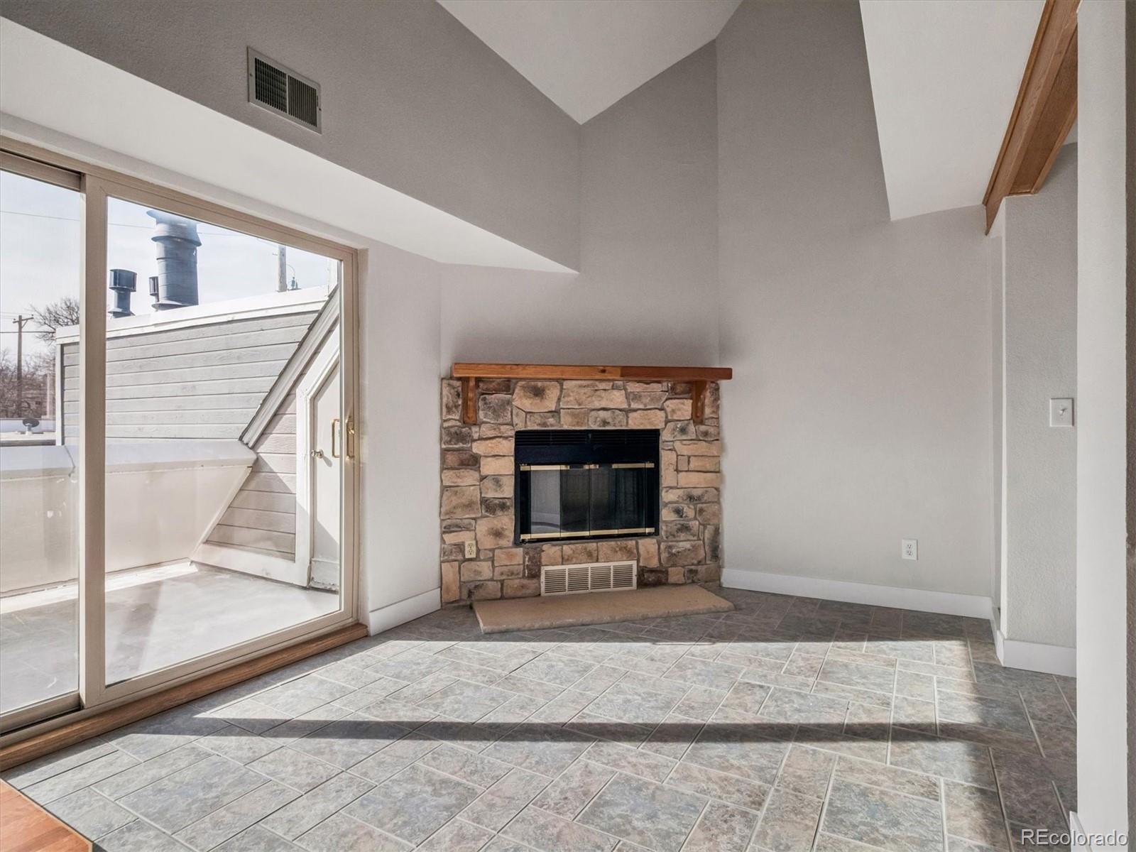 MLS Image #1 for 5250 s huron way 2-310,littleton, Colorado