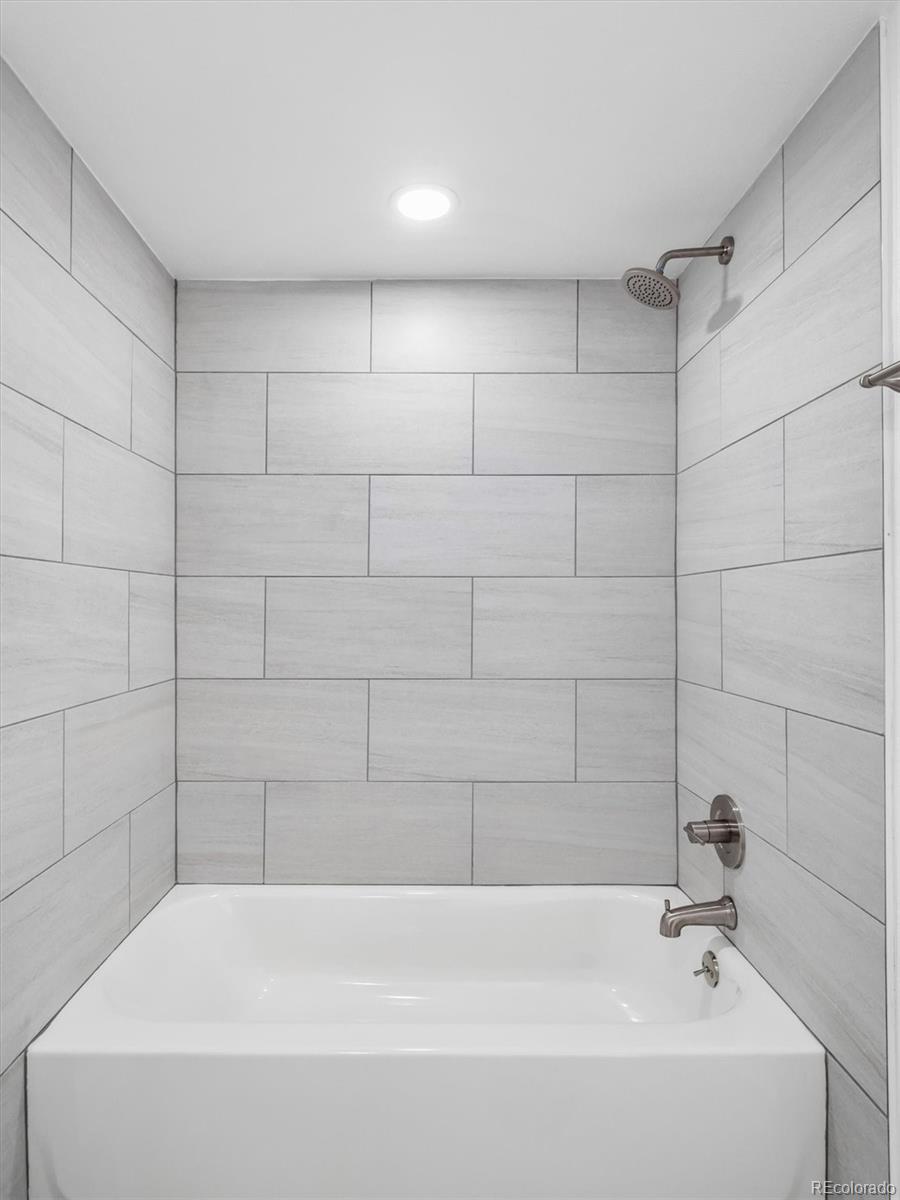 MLS Image #13 for 5250 s huron way 2-310,littleton, Colorado