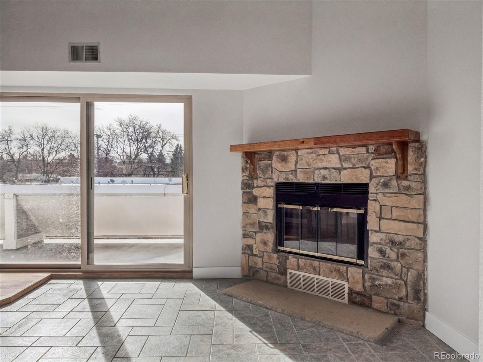 MLS Image #2 for 5250 s huron way 2-310,littleton, Colorado